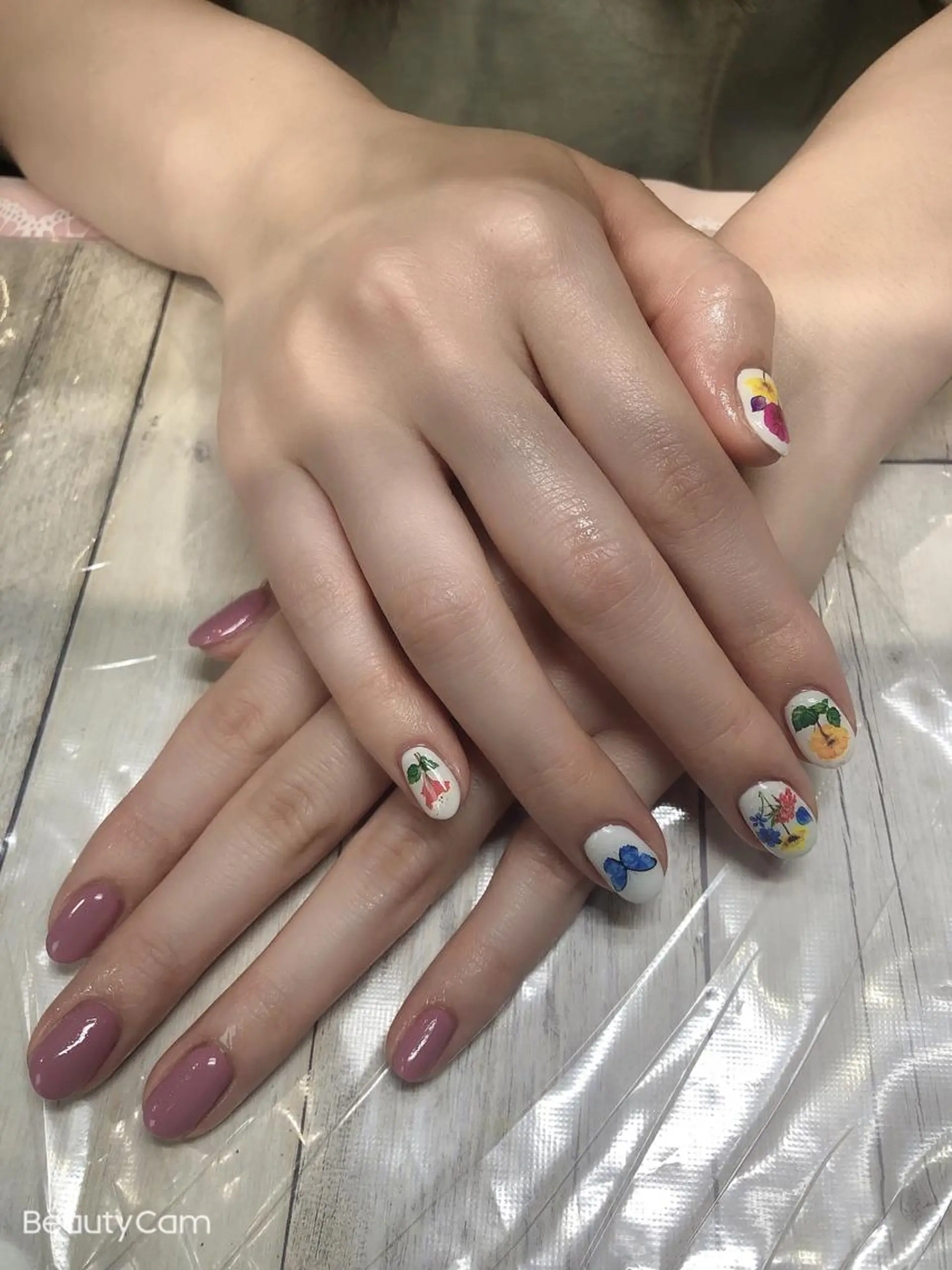 ネイル ✨アン ミユ✨のネイルデザイン