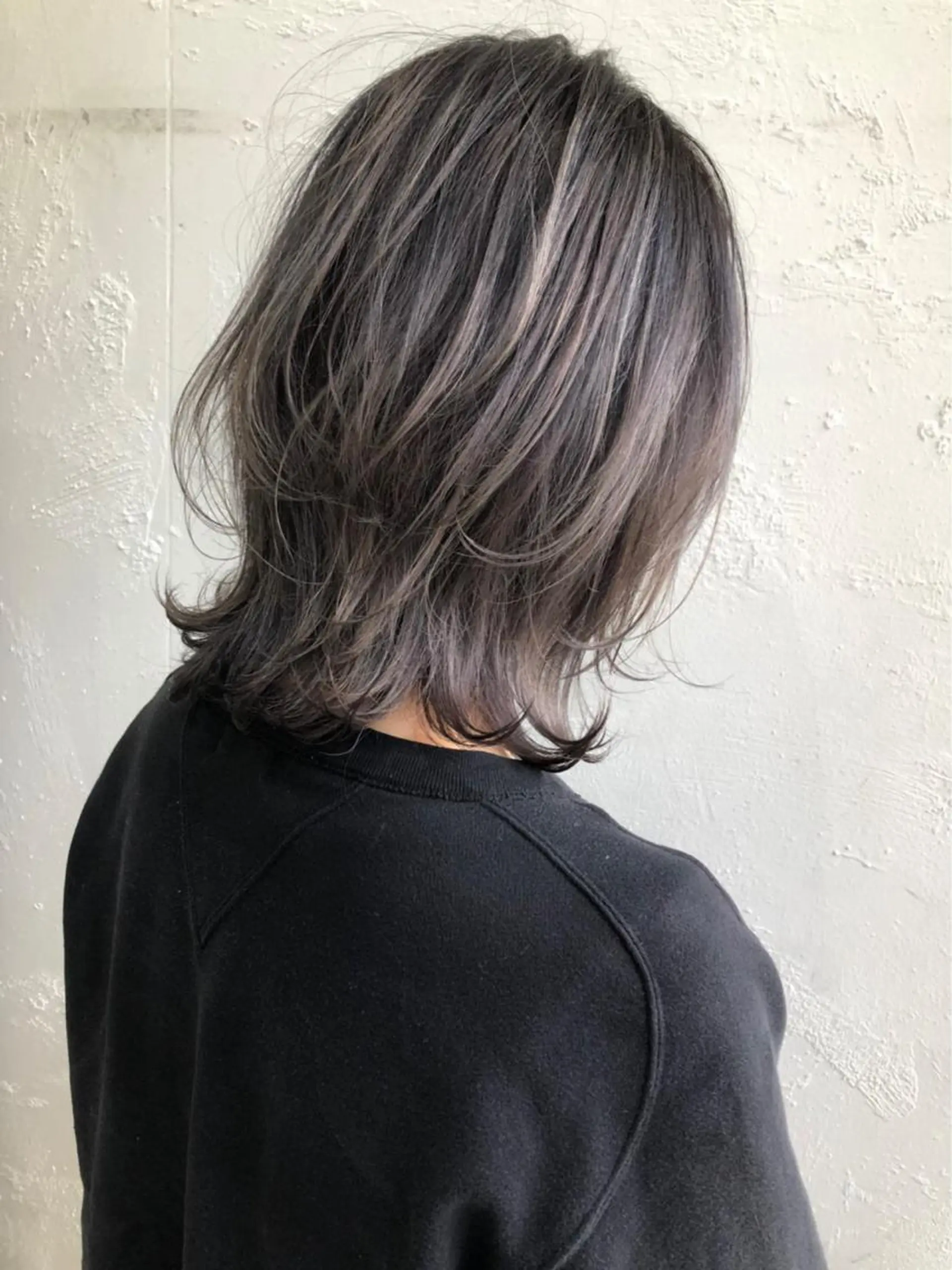ミディアム カラー 東 寛道のヘアスタイル