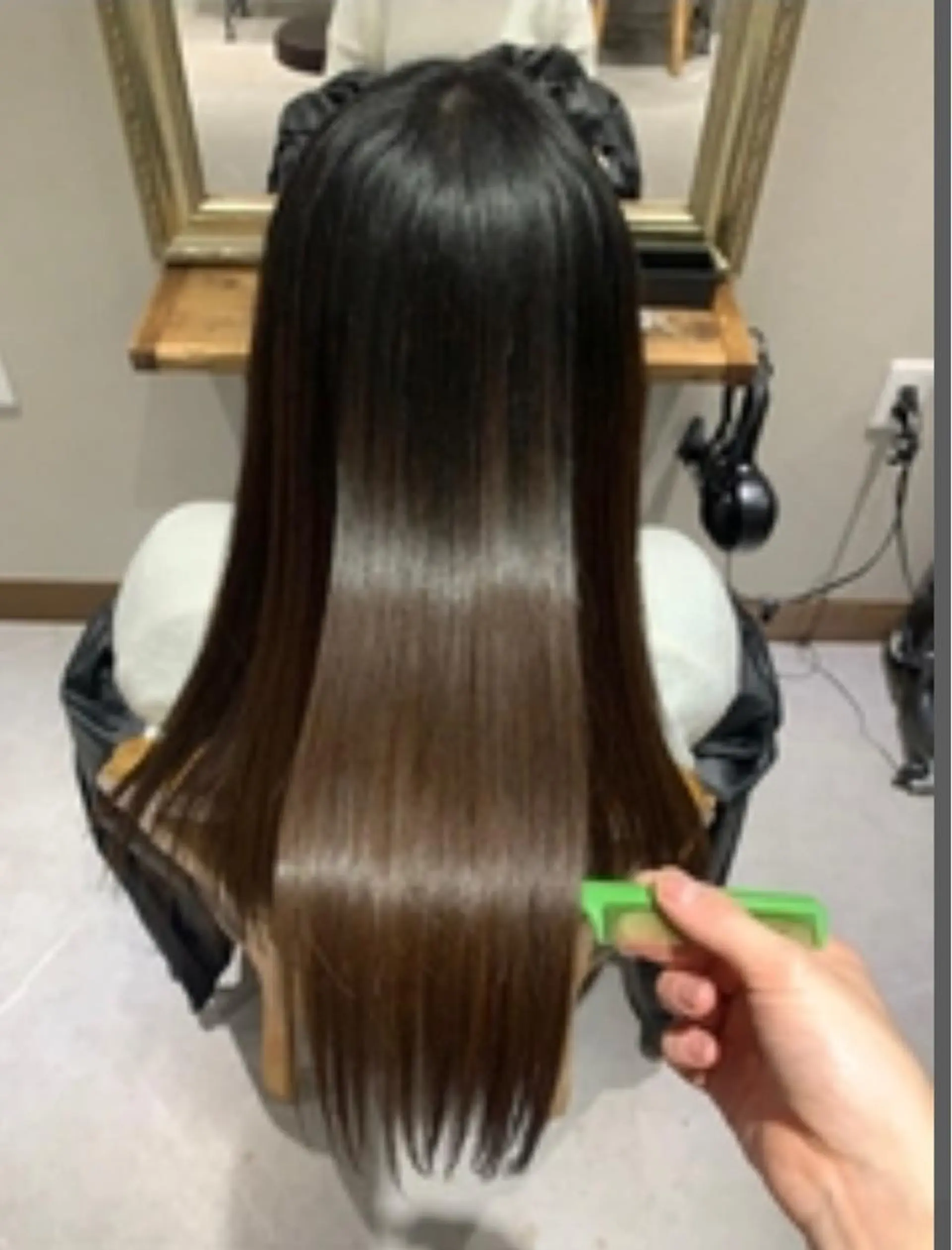 美髪矯正/艶髪 CLUTCH田中海琴のヘアスタイル