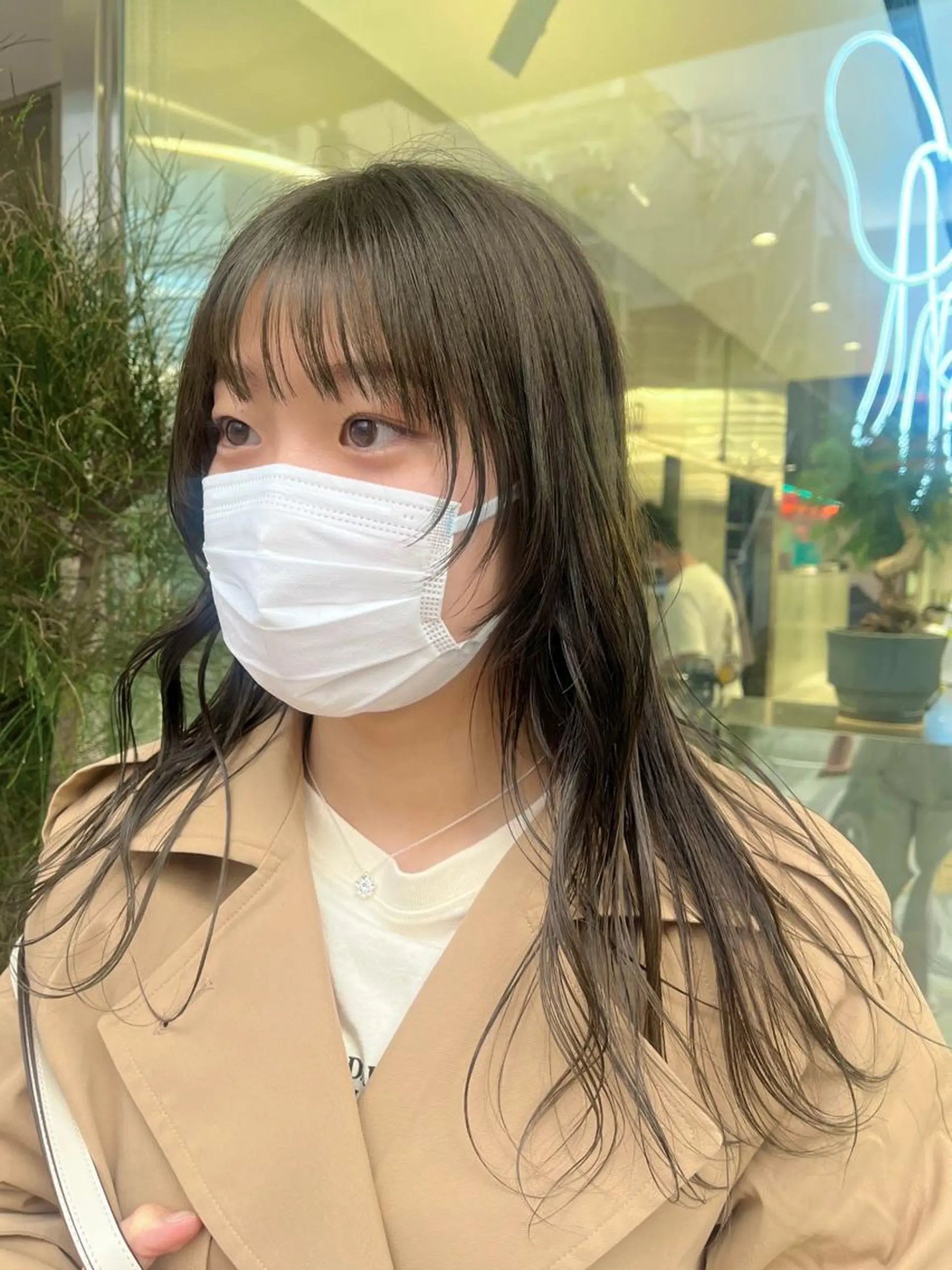 ロング カラー ネイル アッシュ ベージュカラー グレージュ オリーブアッシュ オリーブベージュ カット ヘアセット mai🤍縮毛酸性ス トレート/アイリストのヘアスタイル