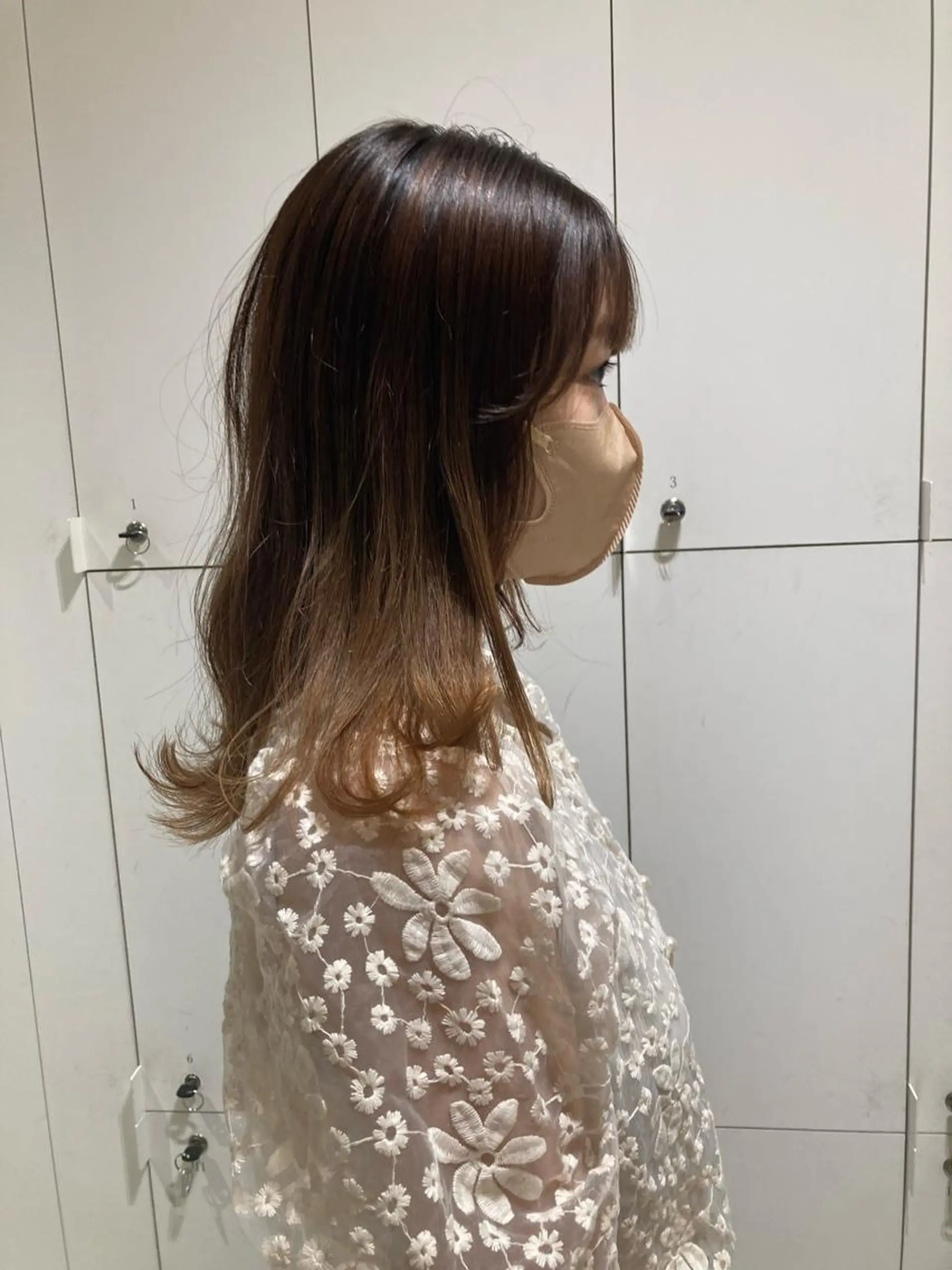 セミロング 透明感カラー🫧 nanohaのヘアスタイル