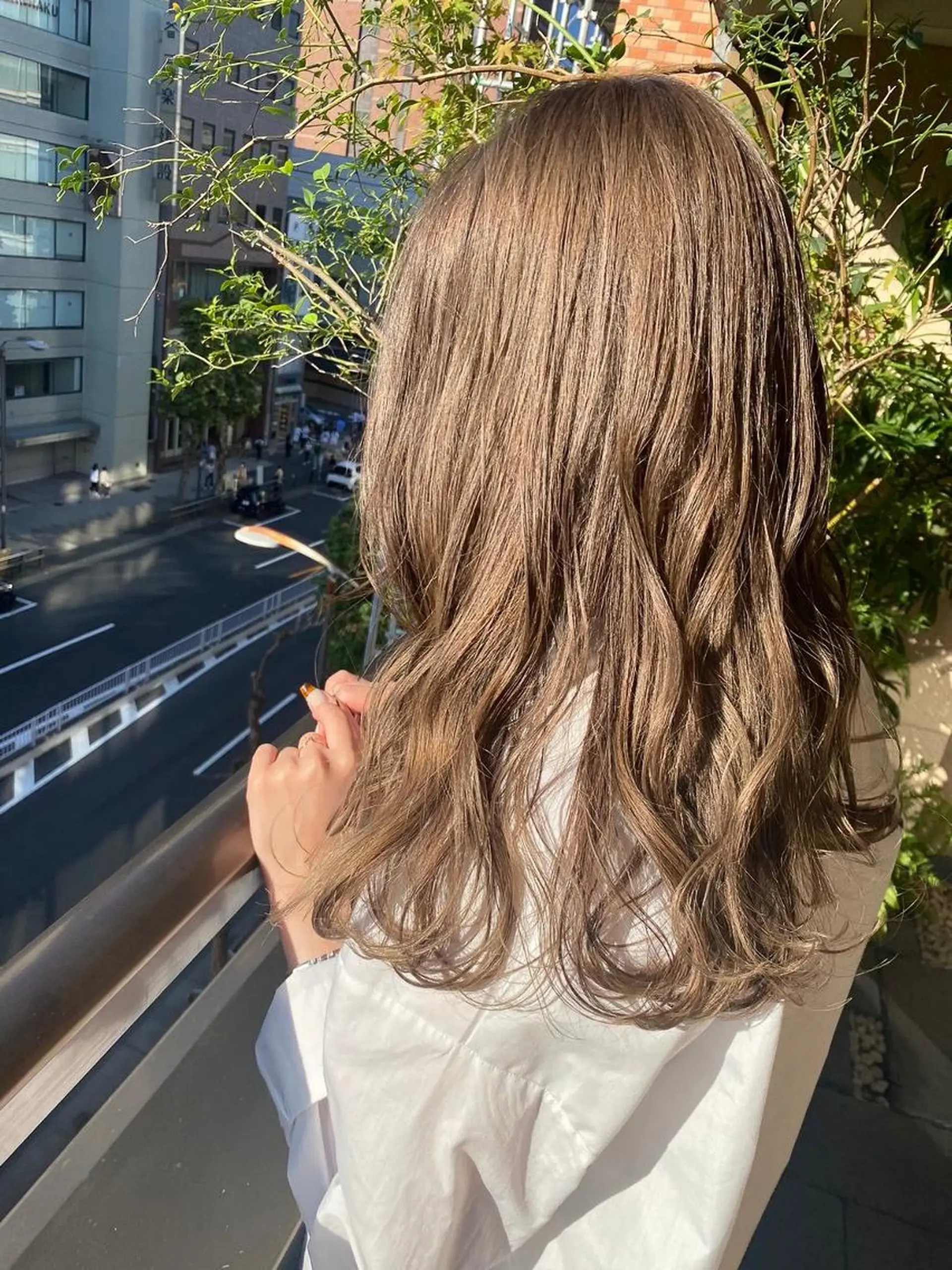 ミディアム パーマ カラー ショートボブ ミディアムパーマ アディクシーカラー ブリーチ ケアブリーチ カット ヘアカラー トリートメント CEINE OURのヘアスタイル