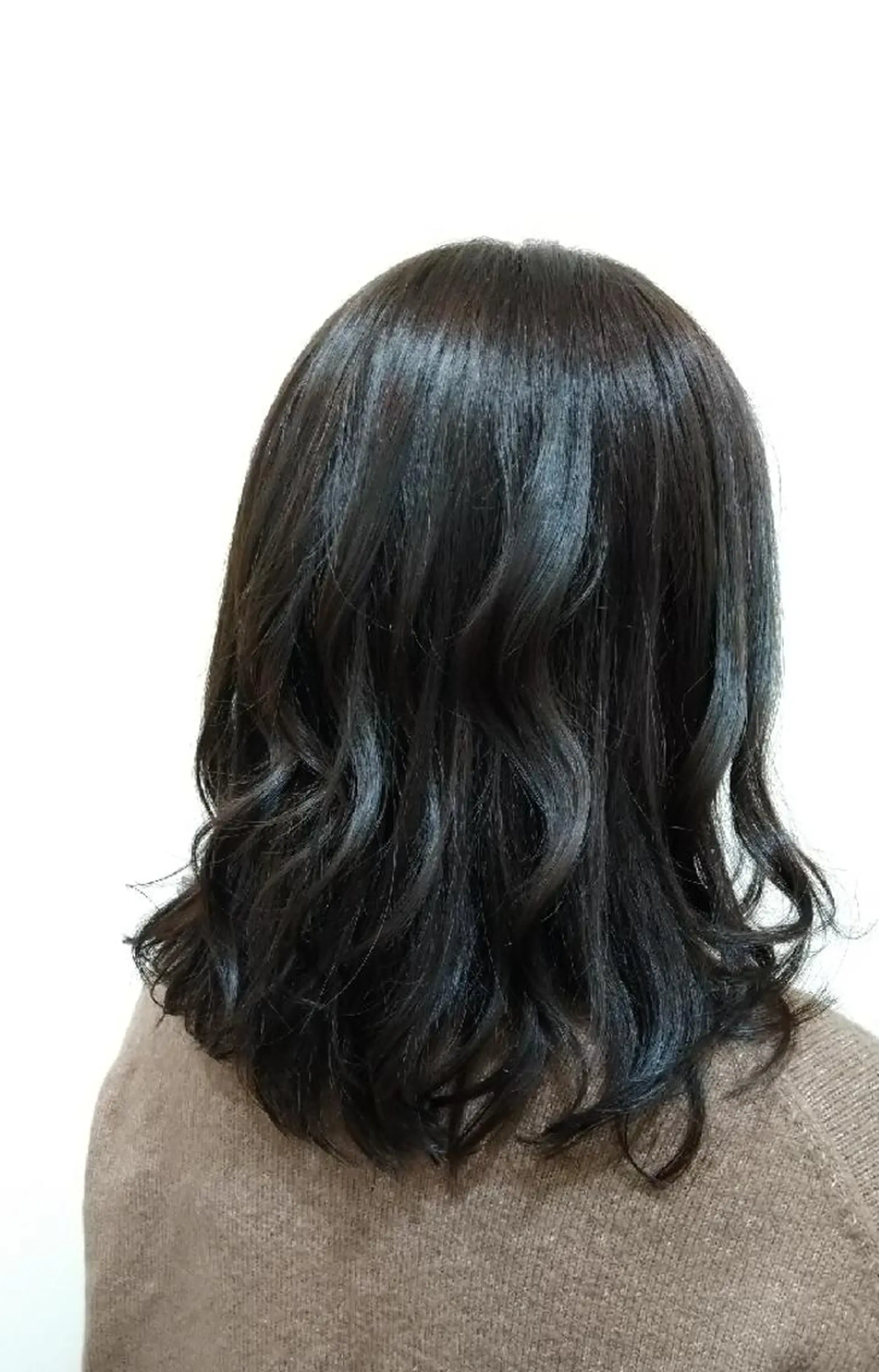 セミロング カラー 狩野 歩のヘアスタイル