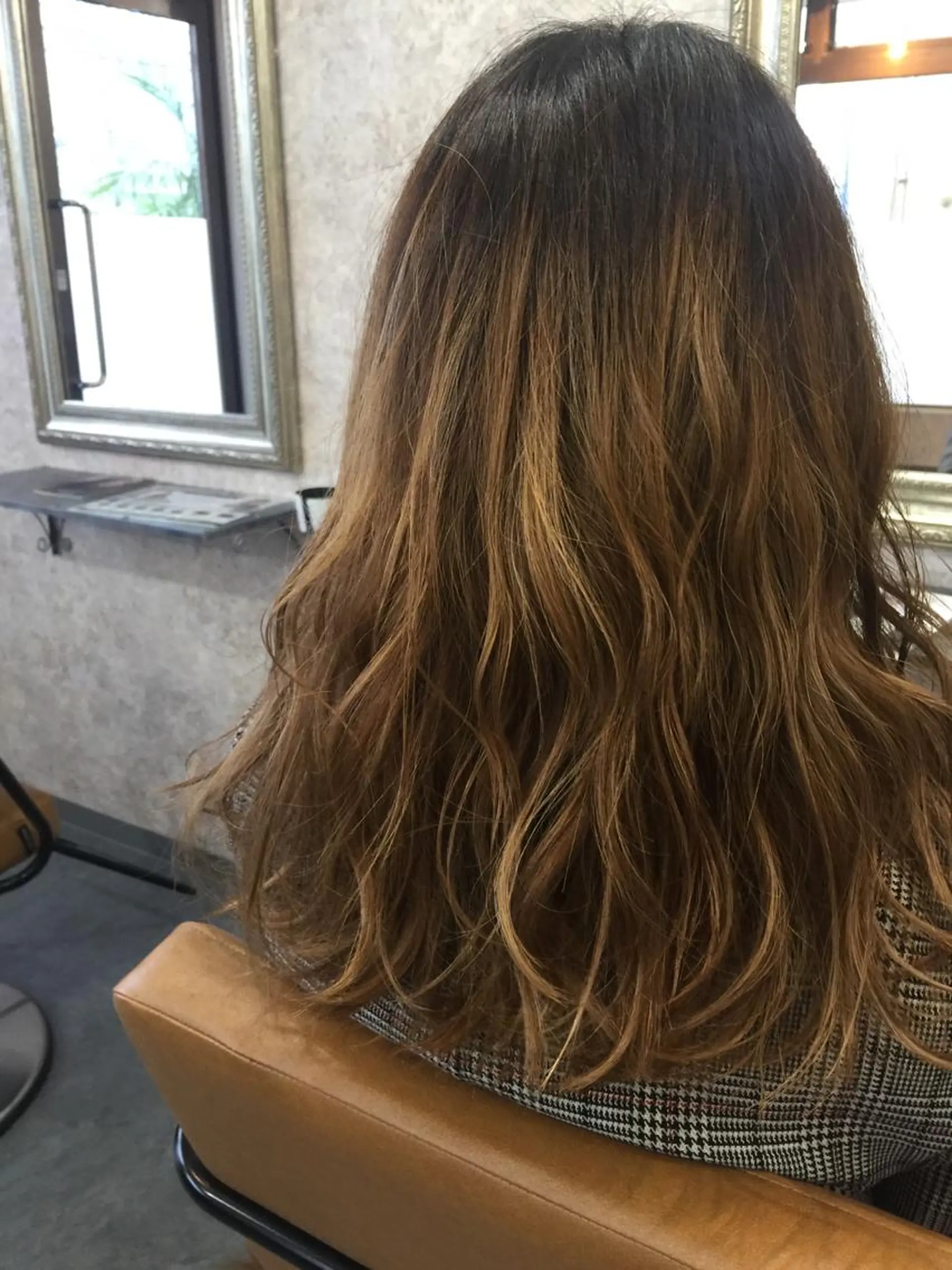 ロング メンズスタイル バレイヤージュ　齋藤のヘアスタイル