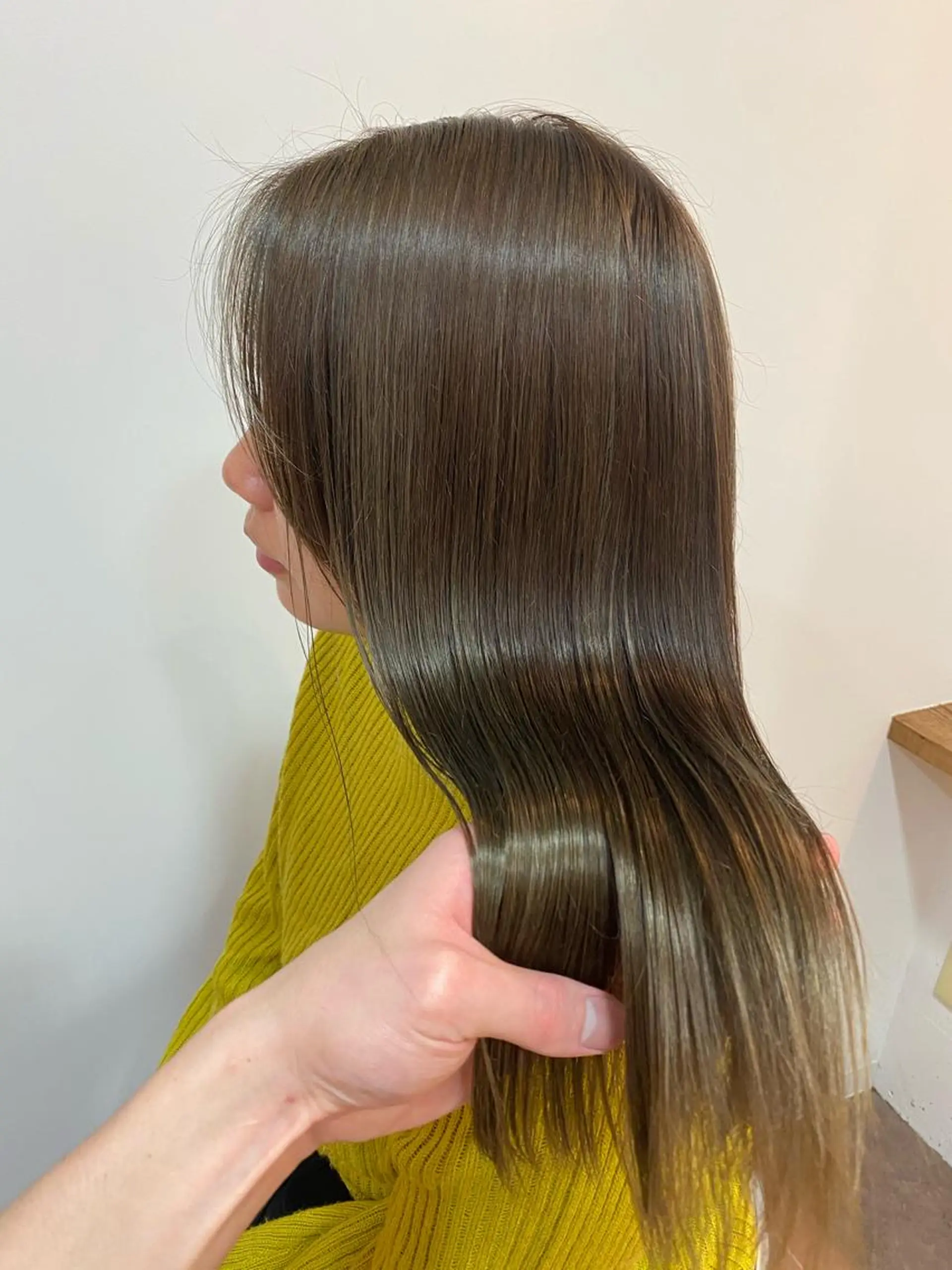 ロング カラー ブルーカラー ブルージュ 透明感カラー ハイライトカラー ハイライト カット ヘアカラー トリートメント 小山功陽 /メンズスタイルのヘアスタイル