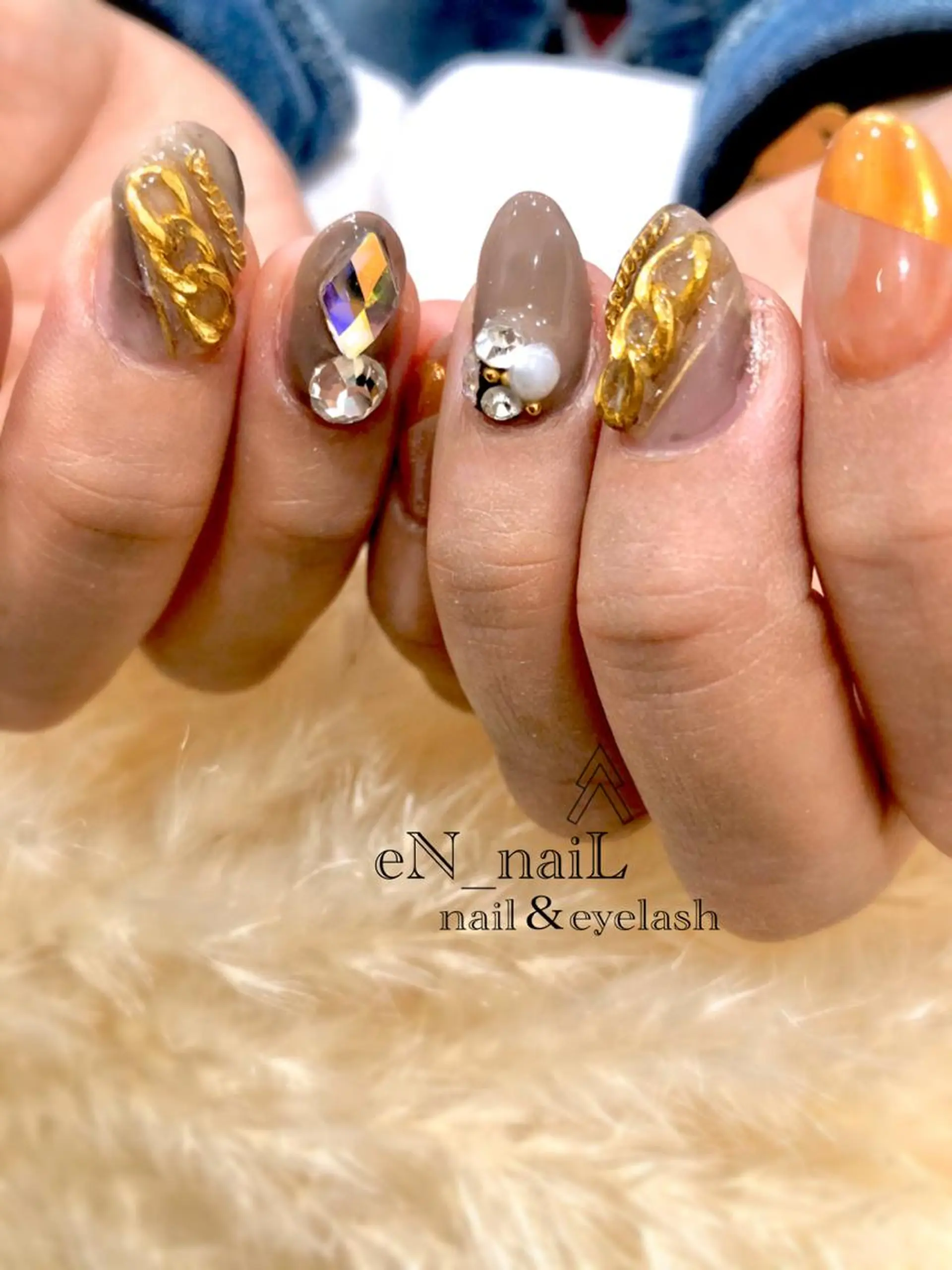 セミロング ネイル EN_NAIL 野中本店Ayakaのネイルデザイン