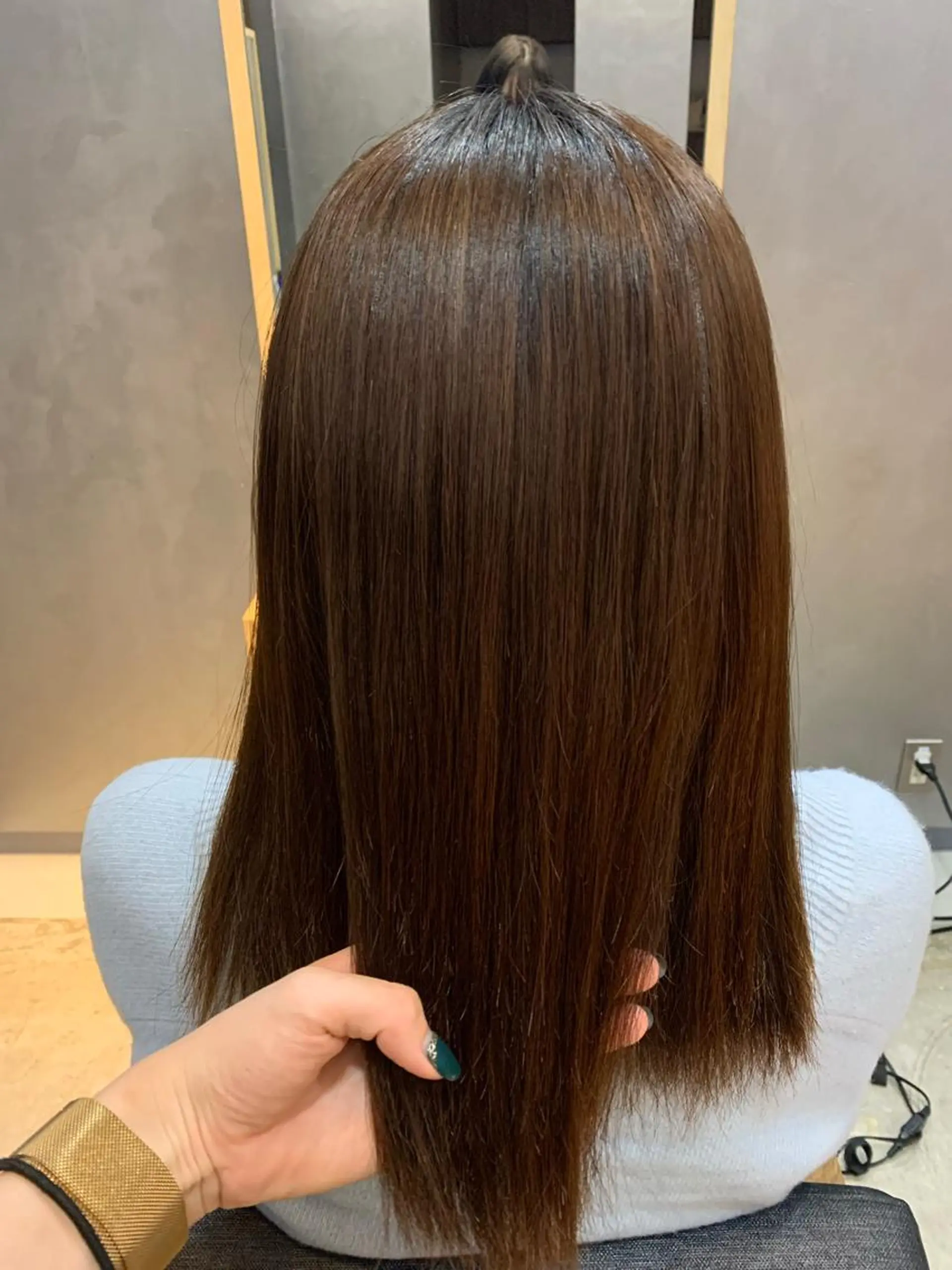 ミディアム 縮毛矯正 inity　杉本 美羽のヘアスタイル