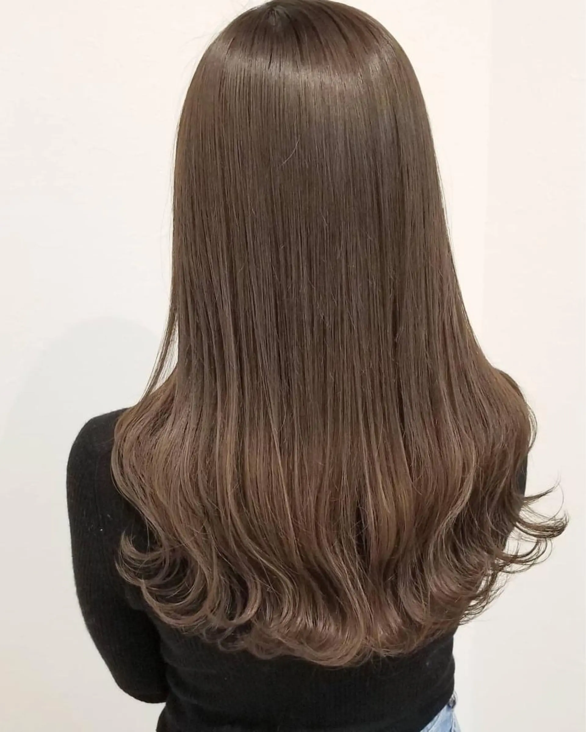 ロング カラー ヘアアレンジ アディクシーカラー バレイヤージュ ハイトーンカラー クオルシアカラー レイヤーカット newi 川崎店のヘアスタイル