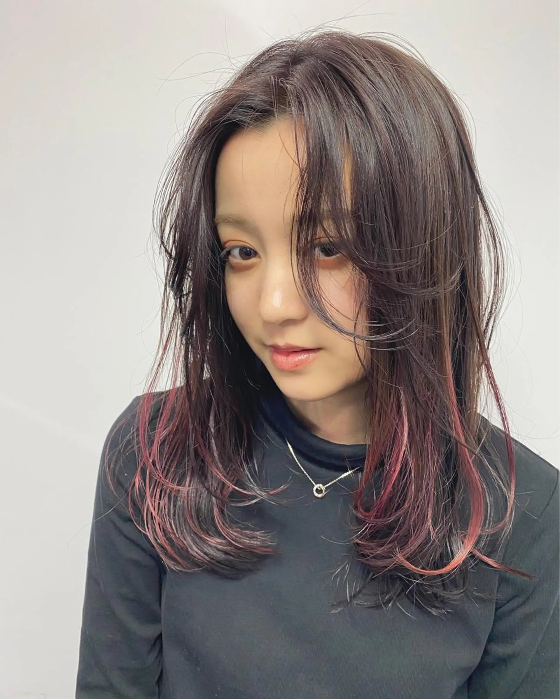 セミロング カラー 前田 雄のヘアスタイル