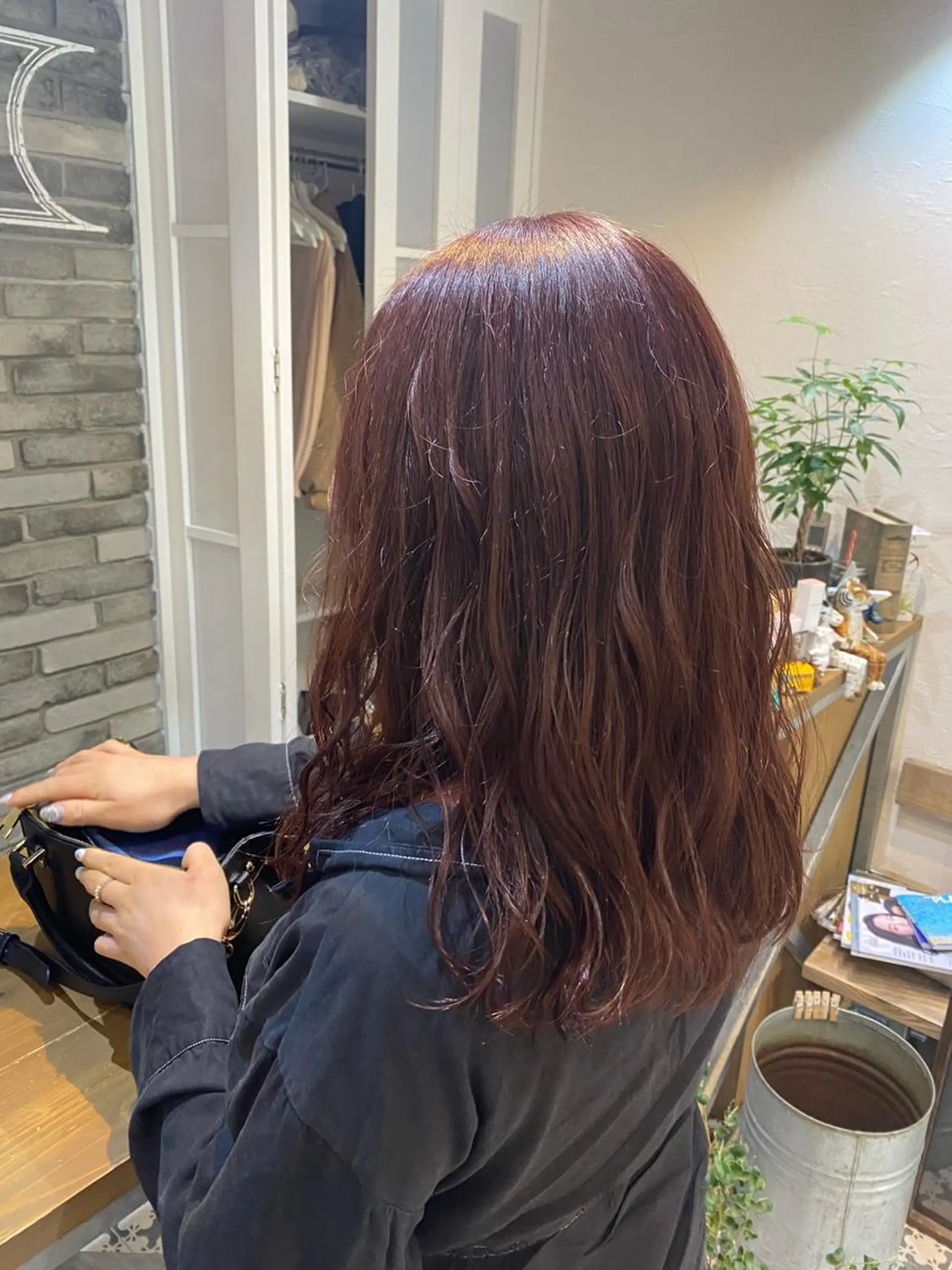 セミロング カラー ピンクカラー バイオレットカラー ボブ 韓国ヘア☁️ mitsukiのヘアスタイル