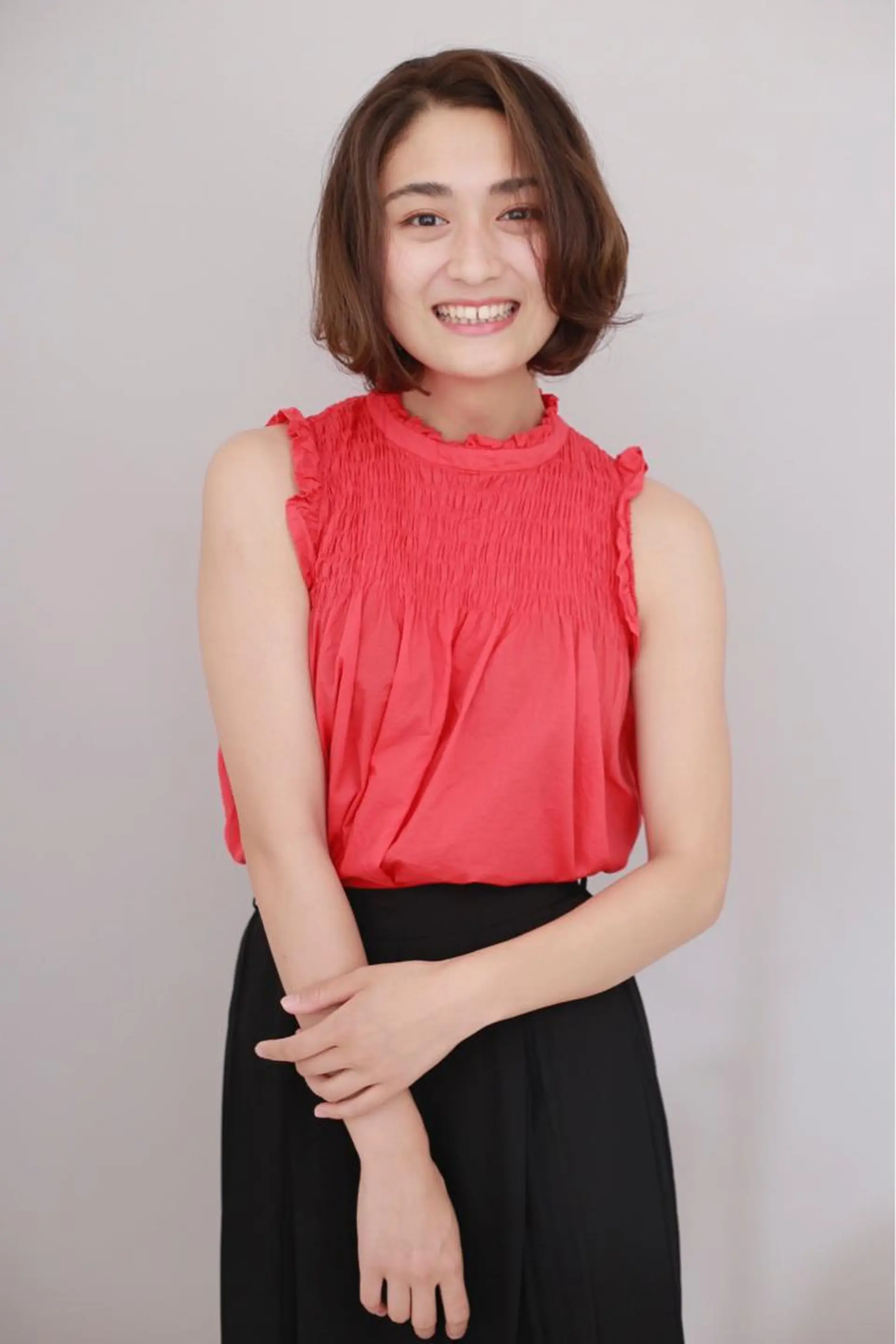 ショート カラー 佐川 友里のヘアスタイル