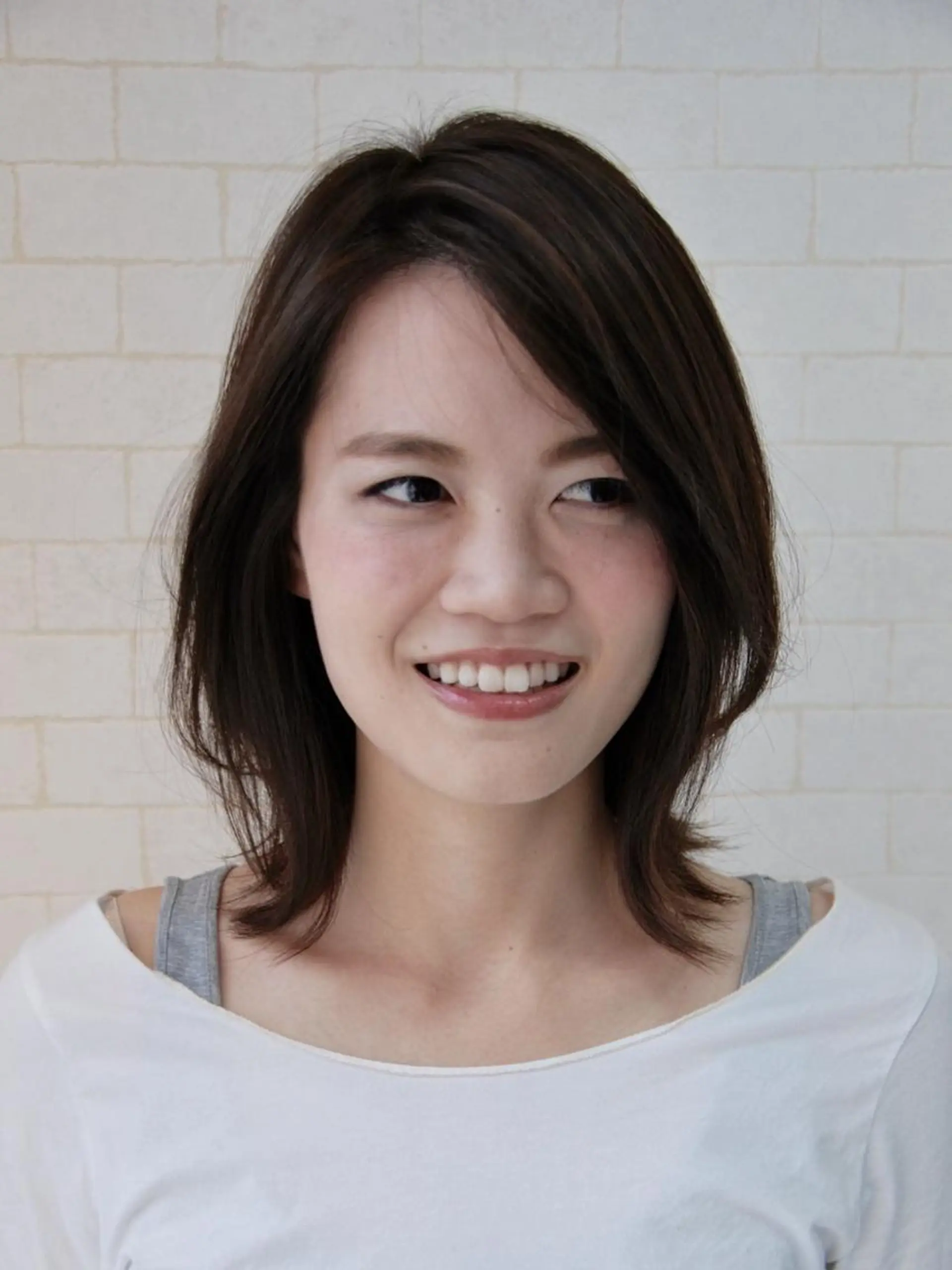 ミディアム カラー cadeau 前谷のヘアスタイル