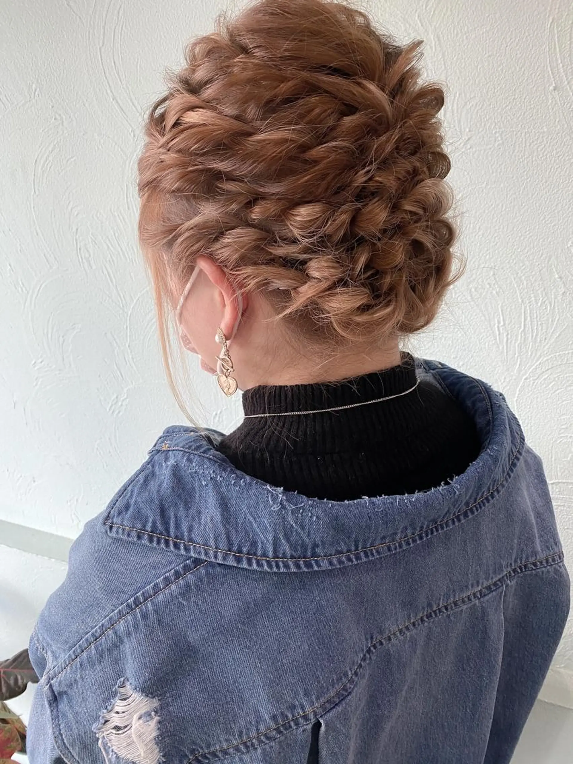ヘアアレンジ 秋月 亜耶のヘアスタイル