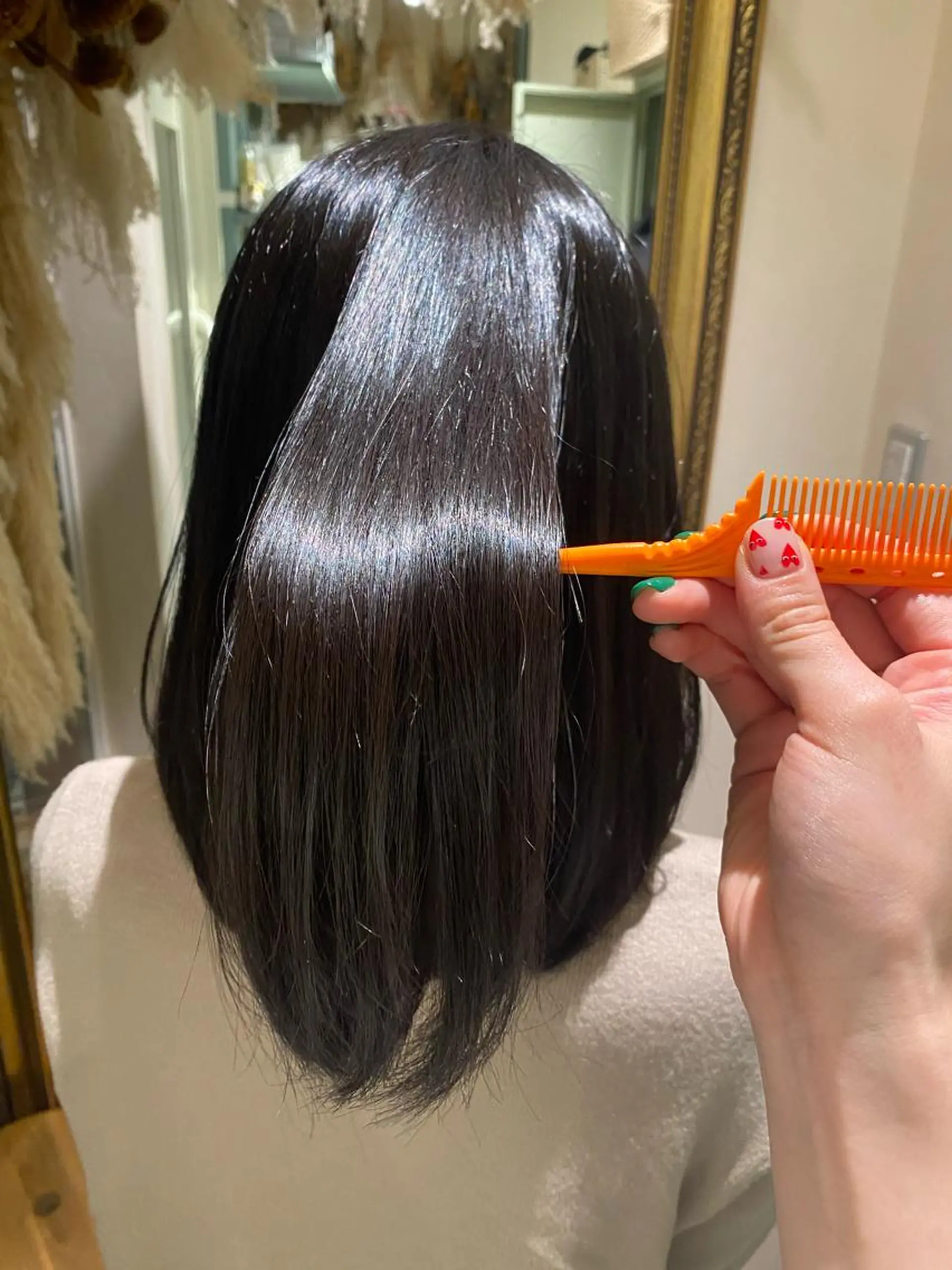 ミディアム 透明感カラー/韓国 ヘア🩶yuri🩵のヘアスタイル