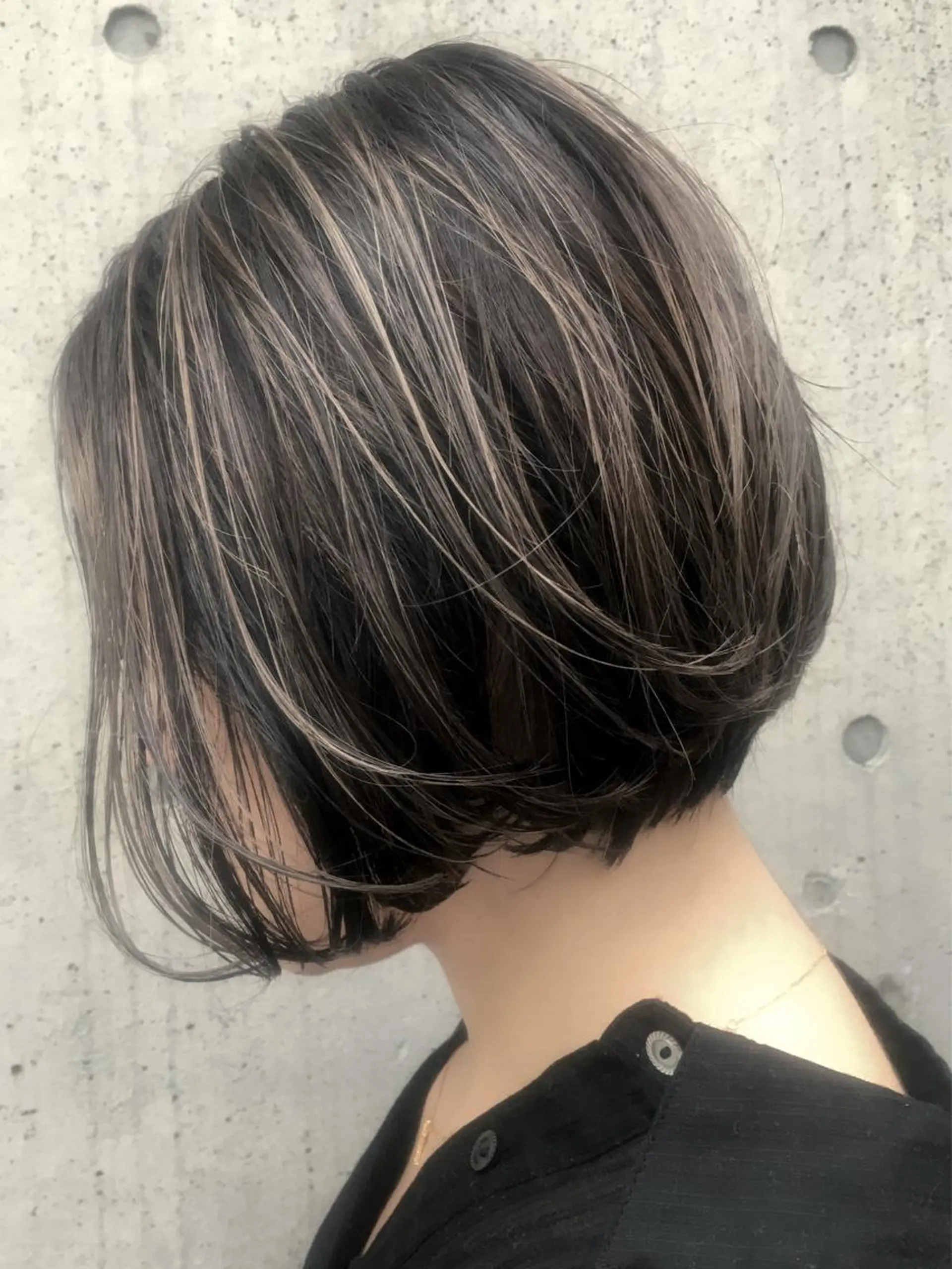 ショート カラー ヘアアレンジ ショートボブ ハイライトカラー ボブ 外国人風カラー ハイライト ブリーチ＆カラーが 得意☀️望月宣雄☀️のヘアスタイル