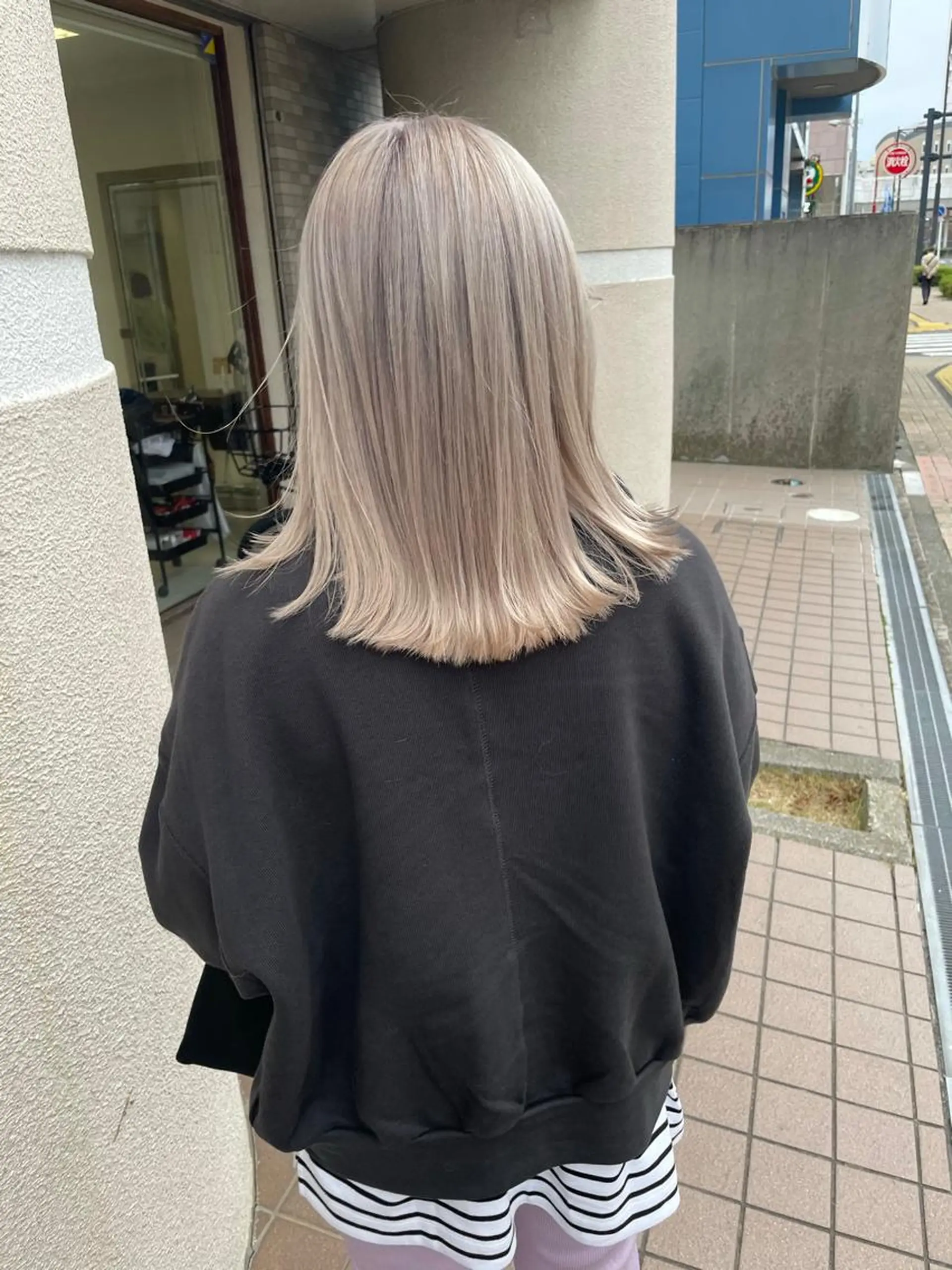 ミディアム カット ヘアカラー トリートメント カラー職人/上川原 雄飛のヘアスタイル