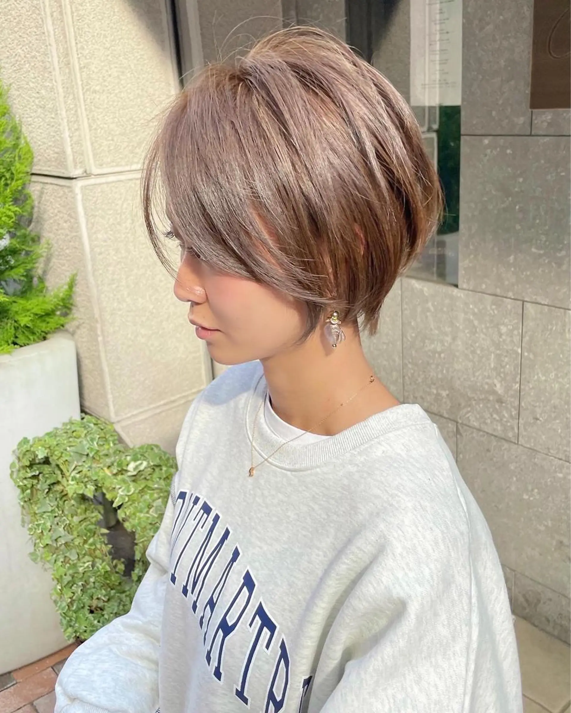 ショート 小野 明日香のヘアスタイル