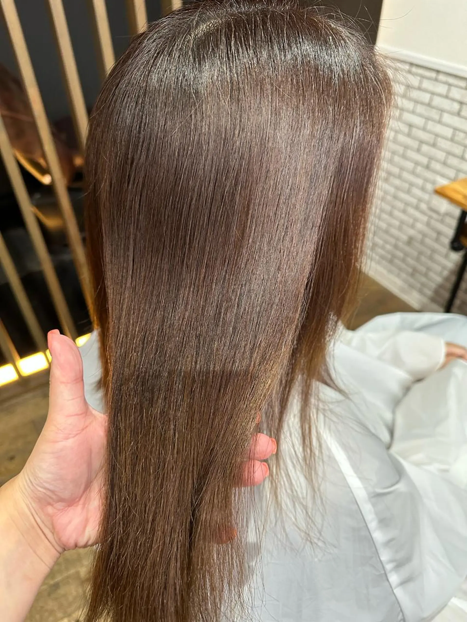 ミディアム ヘアカラー 半田 知穂のヘアスタイル