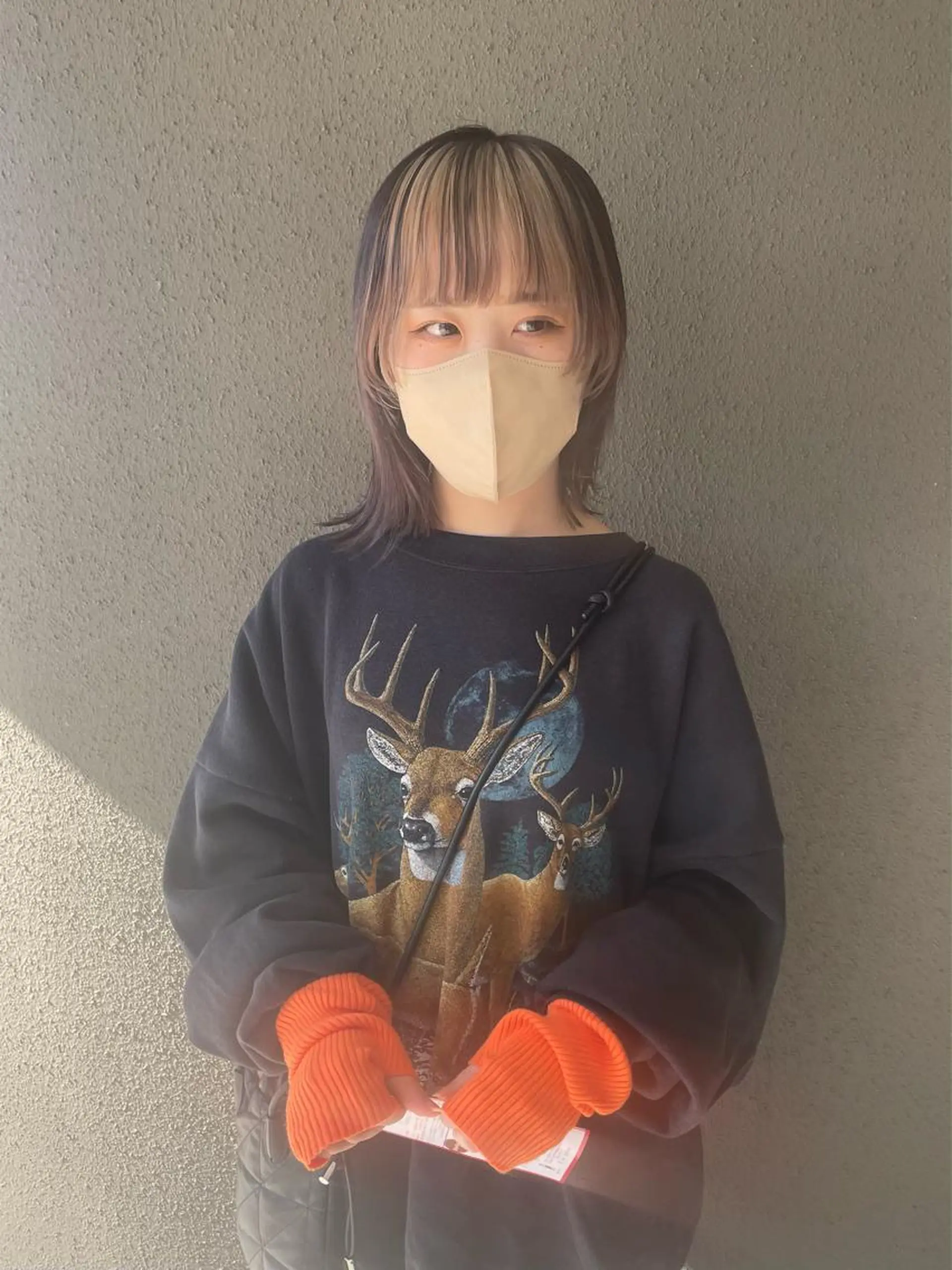 ミディアム カラー ウルフカット カット ヘアカラー 山本 愛永のヘアスタイル