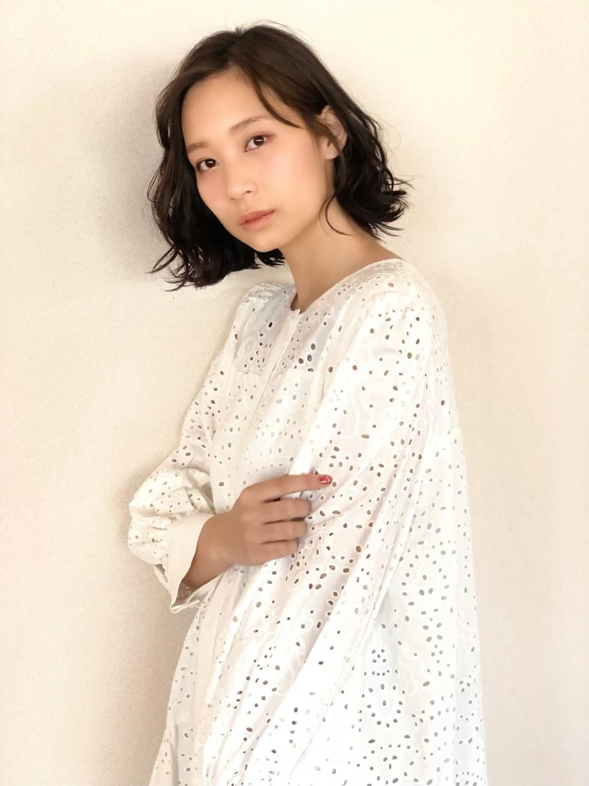 ミディアム 菊池 栄里奈のヘアスタイル