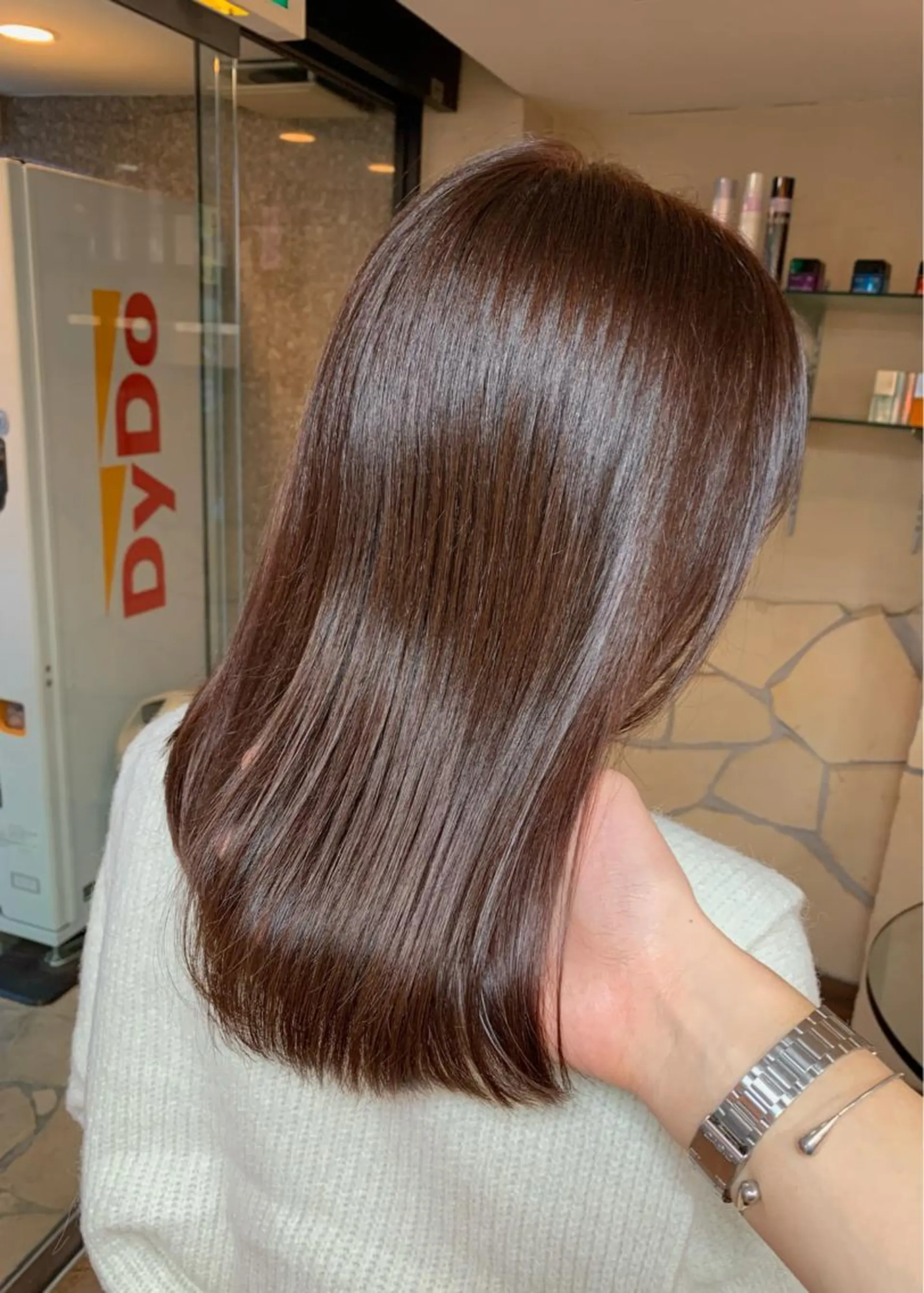 ミディアム カラー ブリーチ ブラウンカラー ブリーチなしカラー ピンクカラー ピンクブラウン 矢野 晃平のヘアスタイル