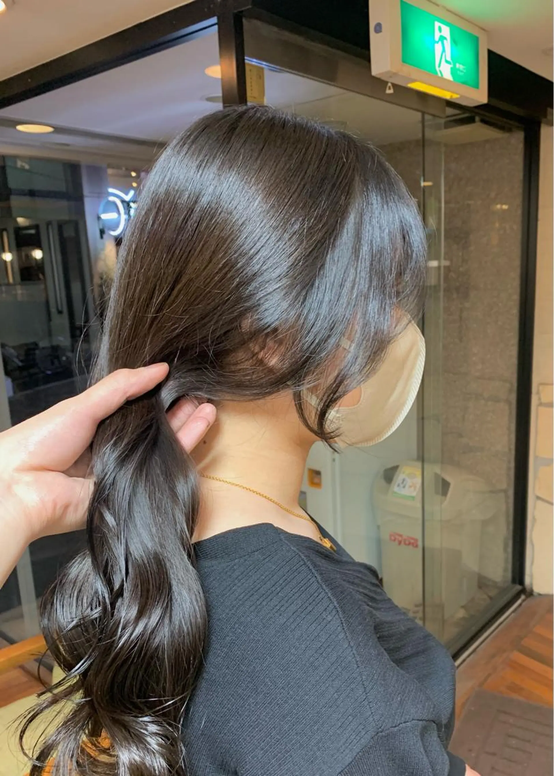 ロング カラー 顔周りカット カット ヘアカラー トリートメント 矢野 晃平のヘアスタイル