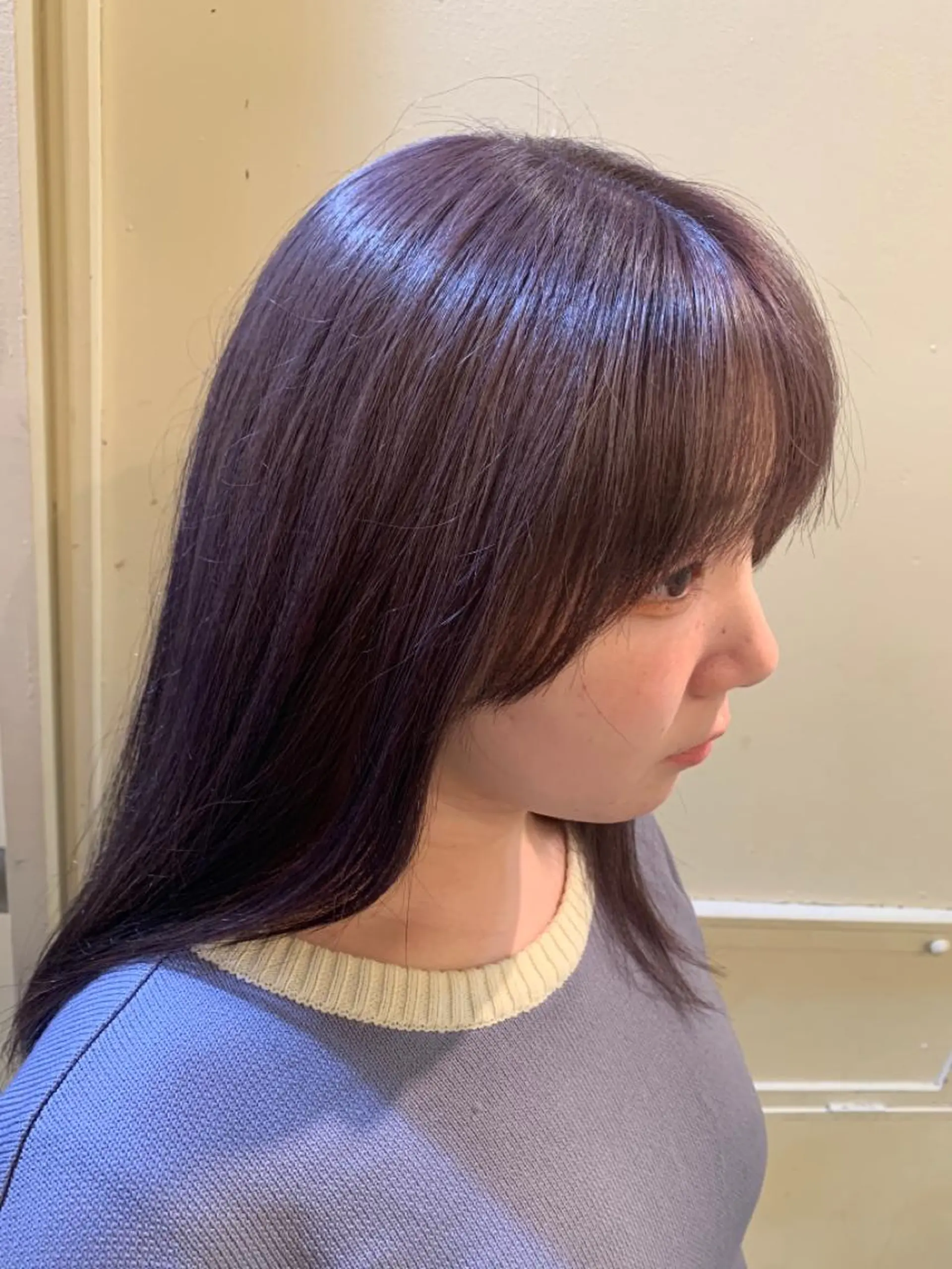 カラー ブリーチ バイオレットカラー 野口 凌のヘアスタイル