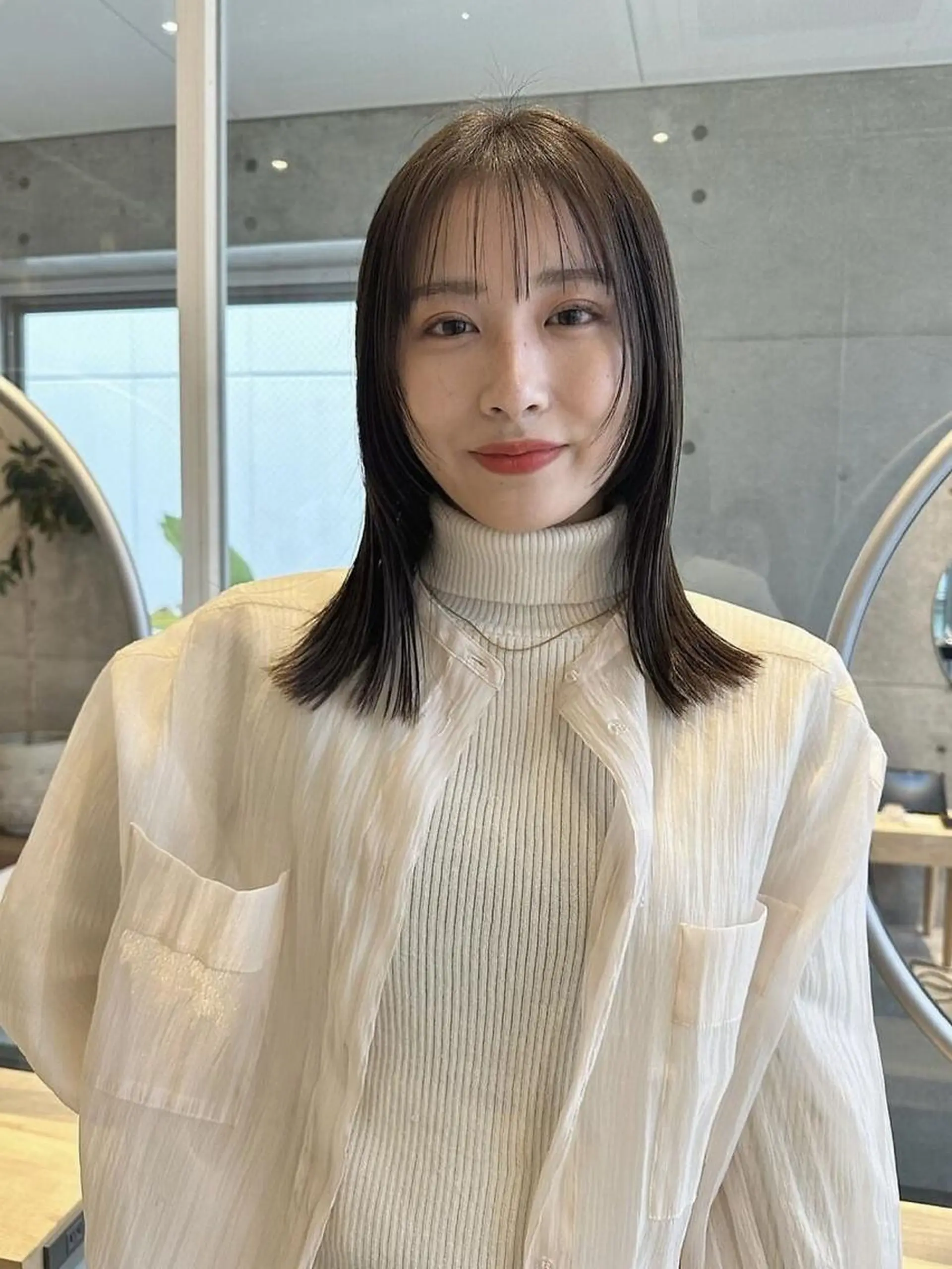 セミロング カラー 透明感カラー🪡🤍 nanao🤍🪡のヘアスタイル
