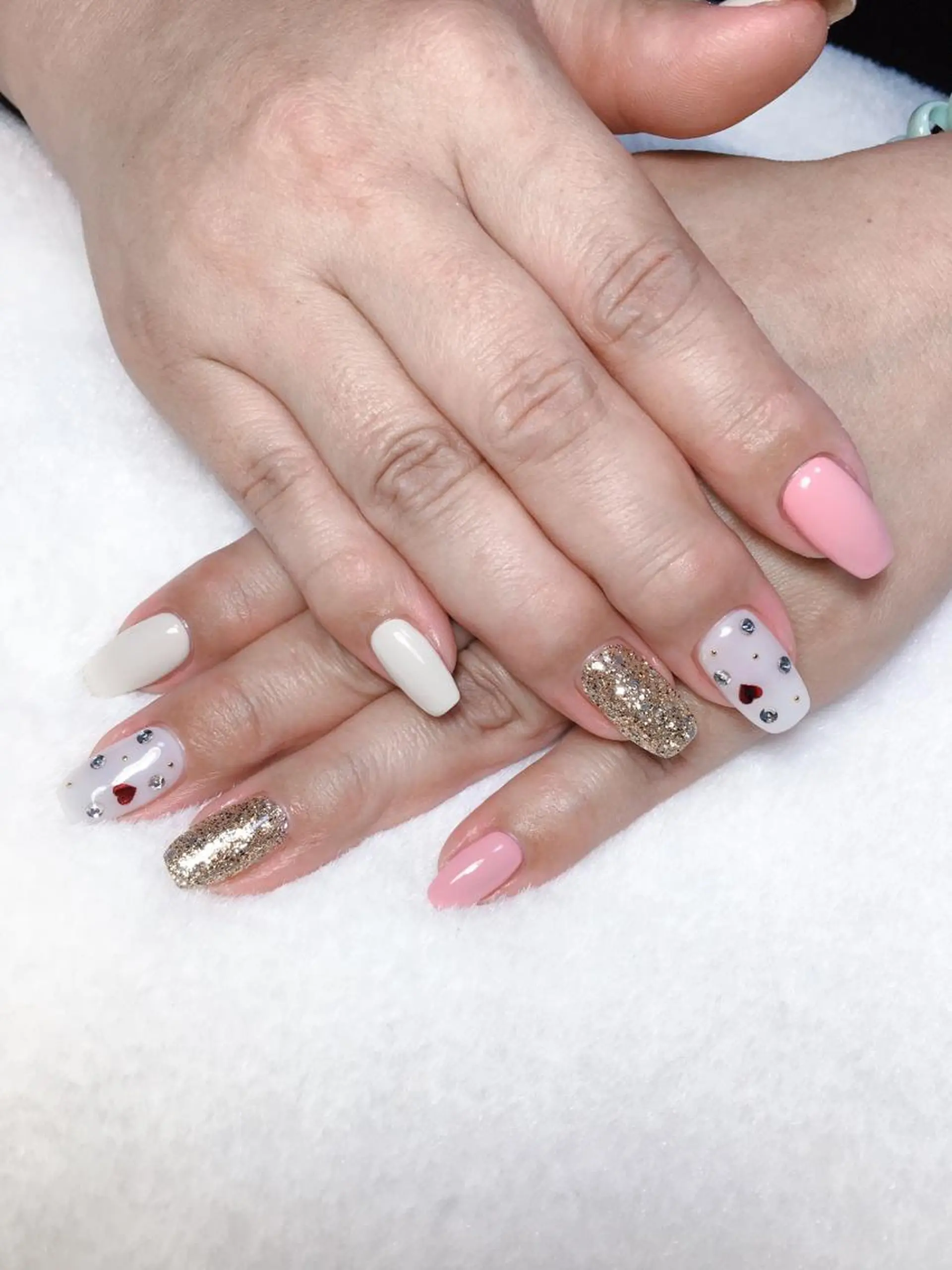 ネイル 持ち込み ハンドネイル kipinail 川﨑えりかのネイルデザイン