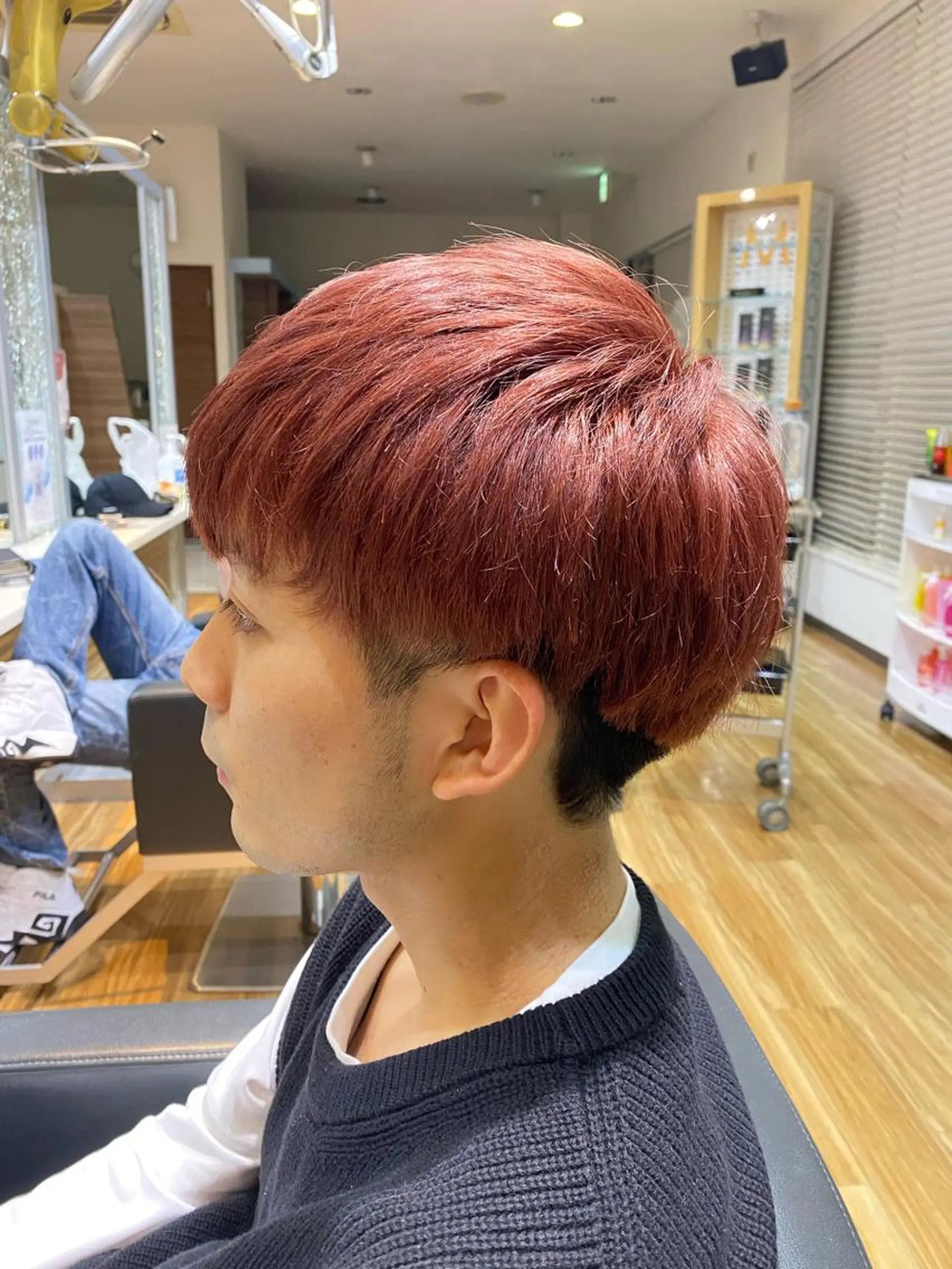 ショート カラー メンズ レッドカラー ヘアカラー 土井 祐之介のヘアスタイル