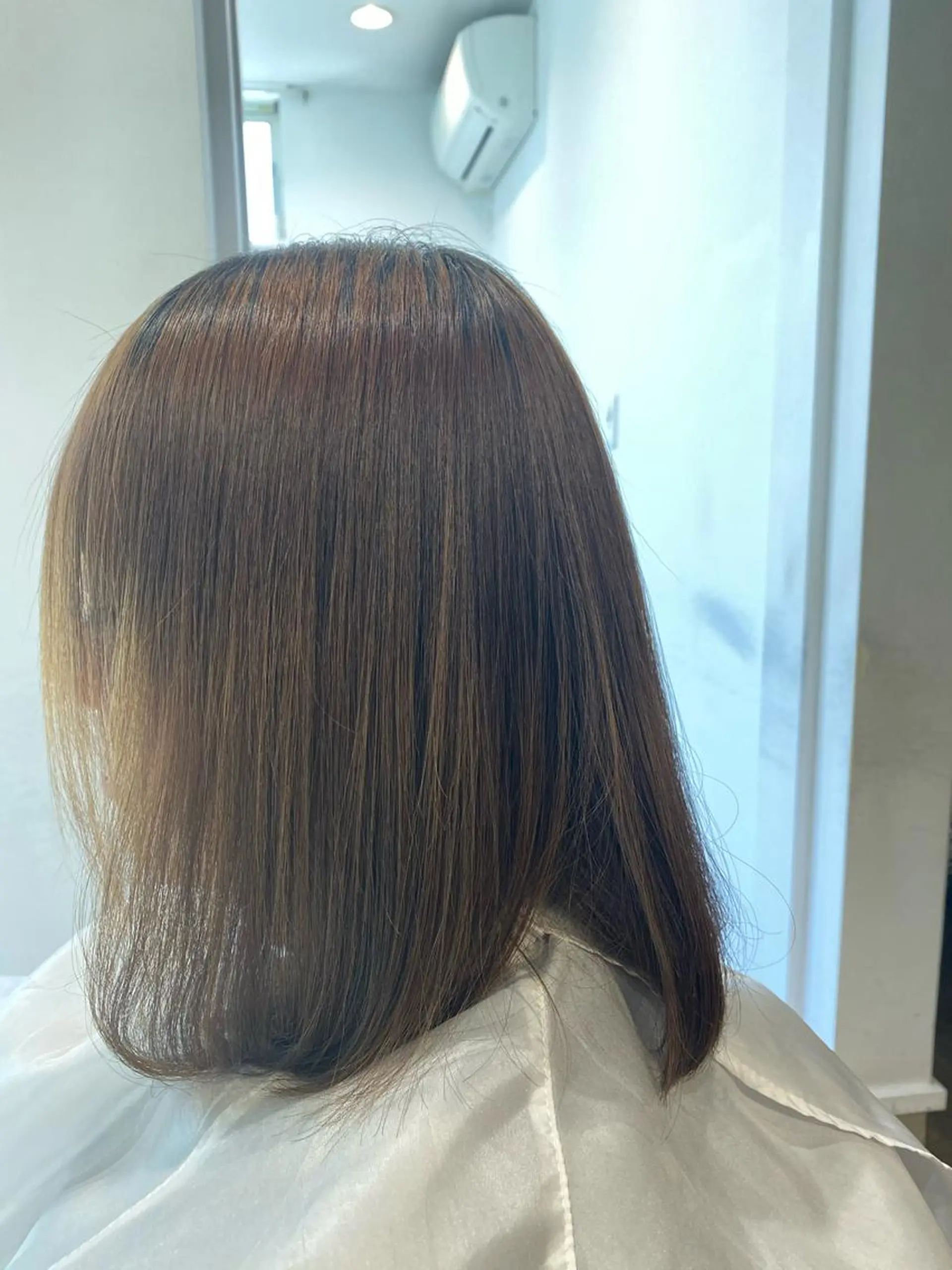 ミディアム パーマ 縮毛矯正 沖田 舞衣のヘアスタイル