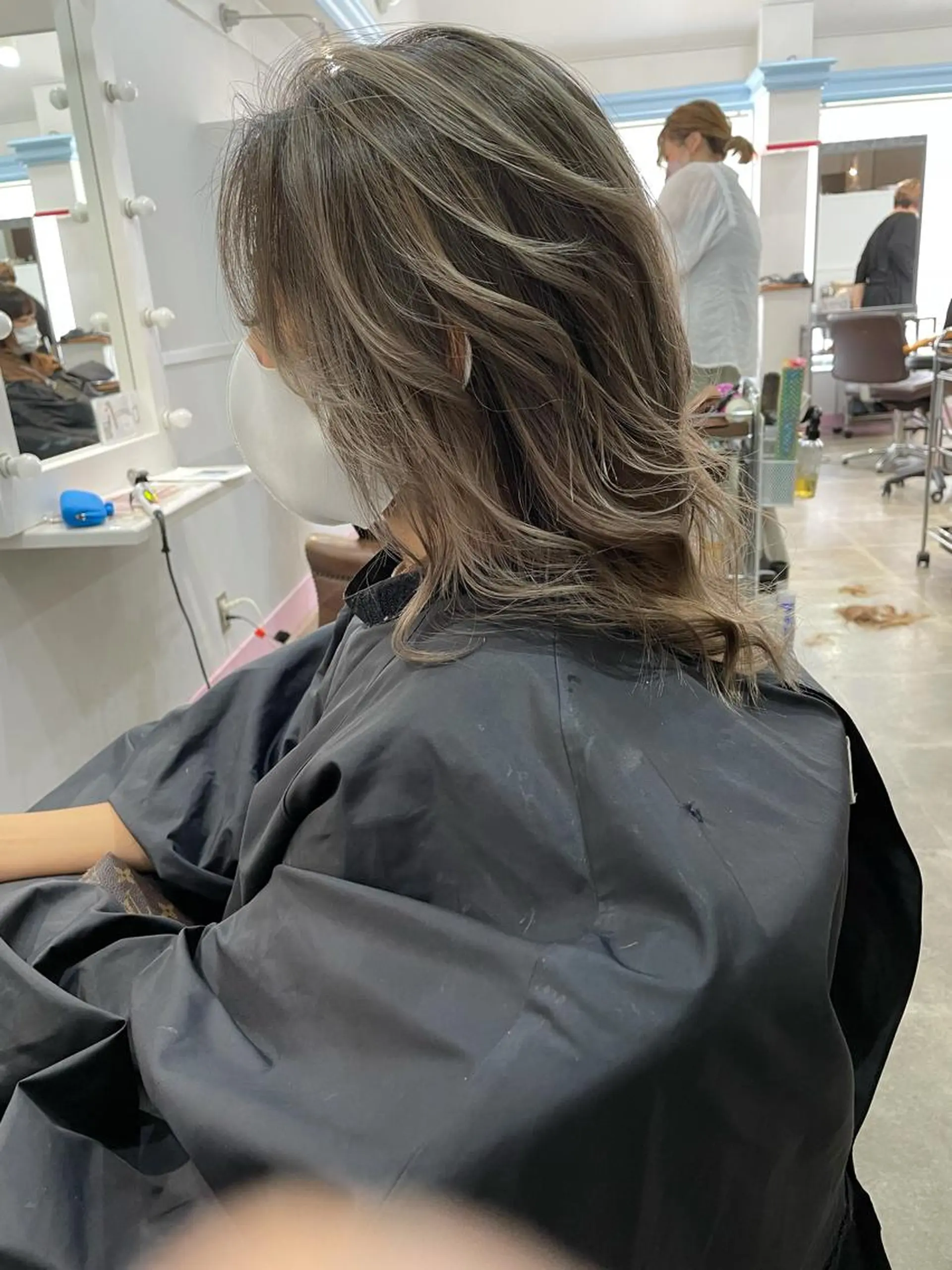 セミロング Lit所属・Lit.豊橋 夏目のヘアスタイル