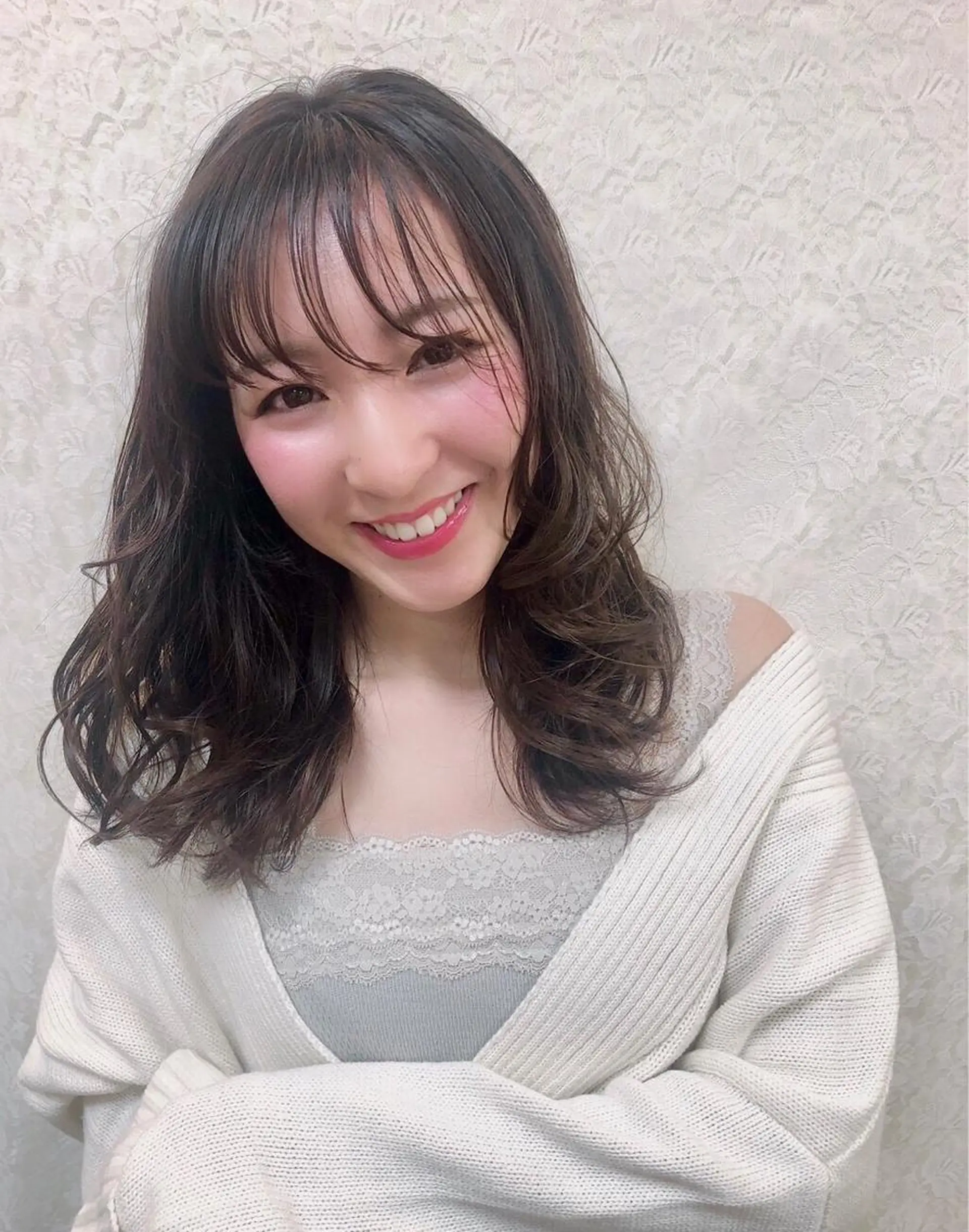 ロング 山口 栞奈のヘアスタイル