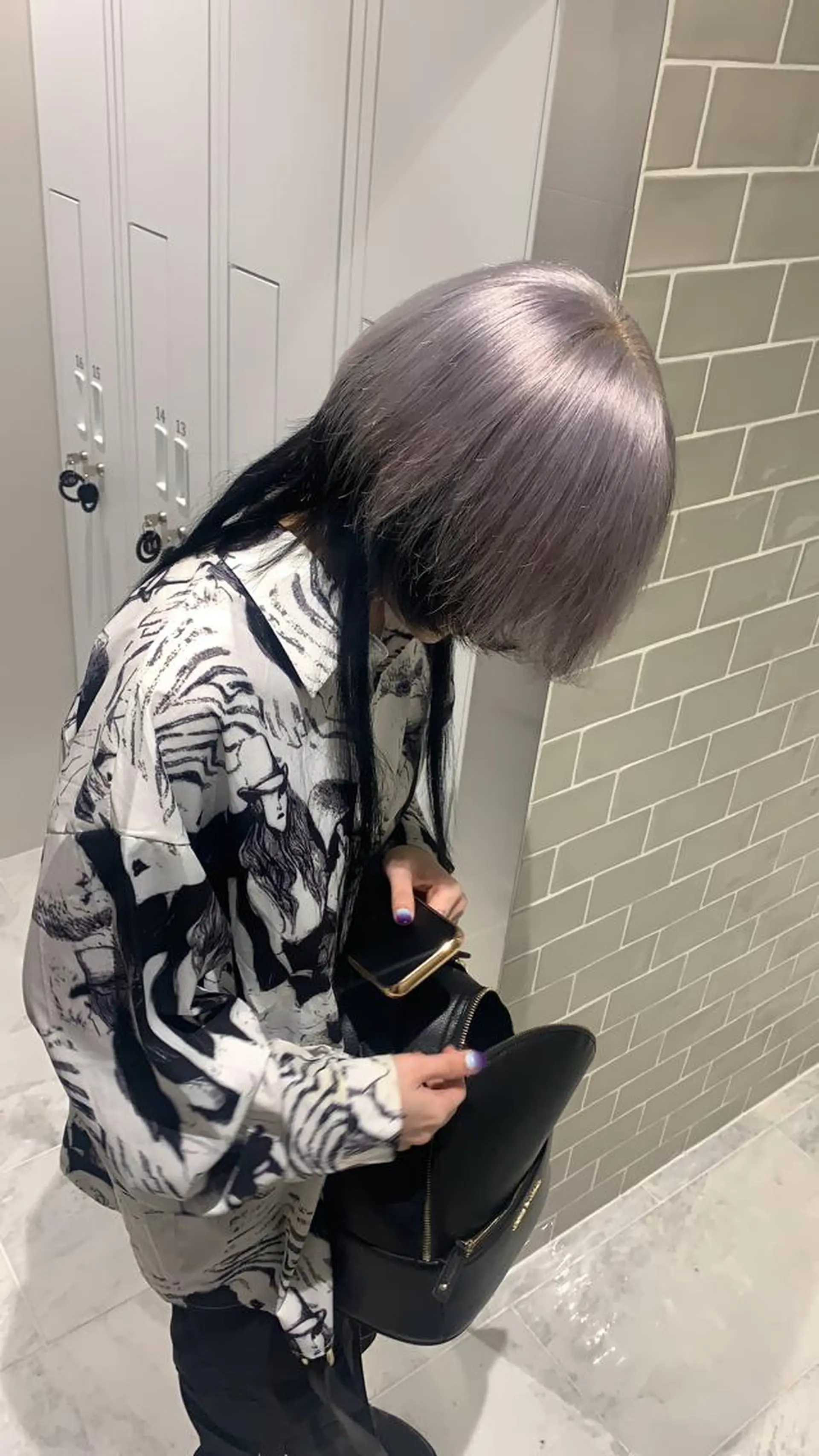 ロング エクステ 派手髪支持率No1 Eisukeのヘアスタイル