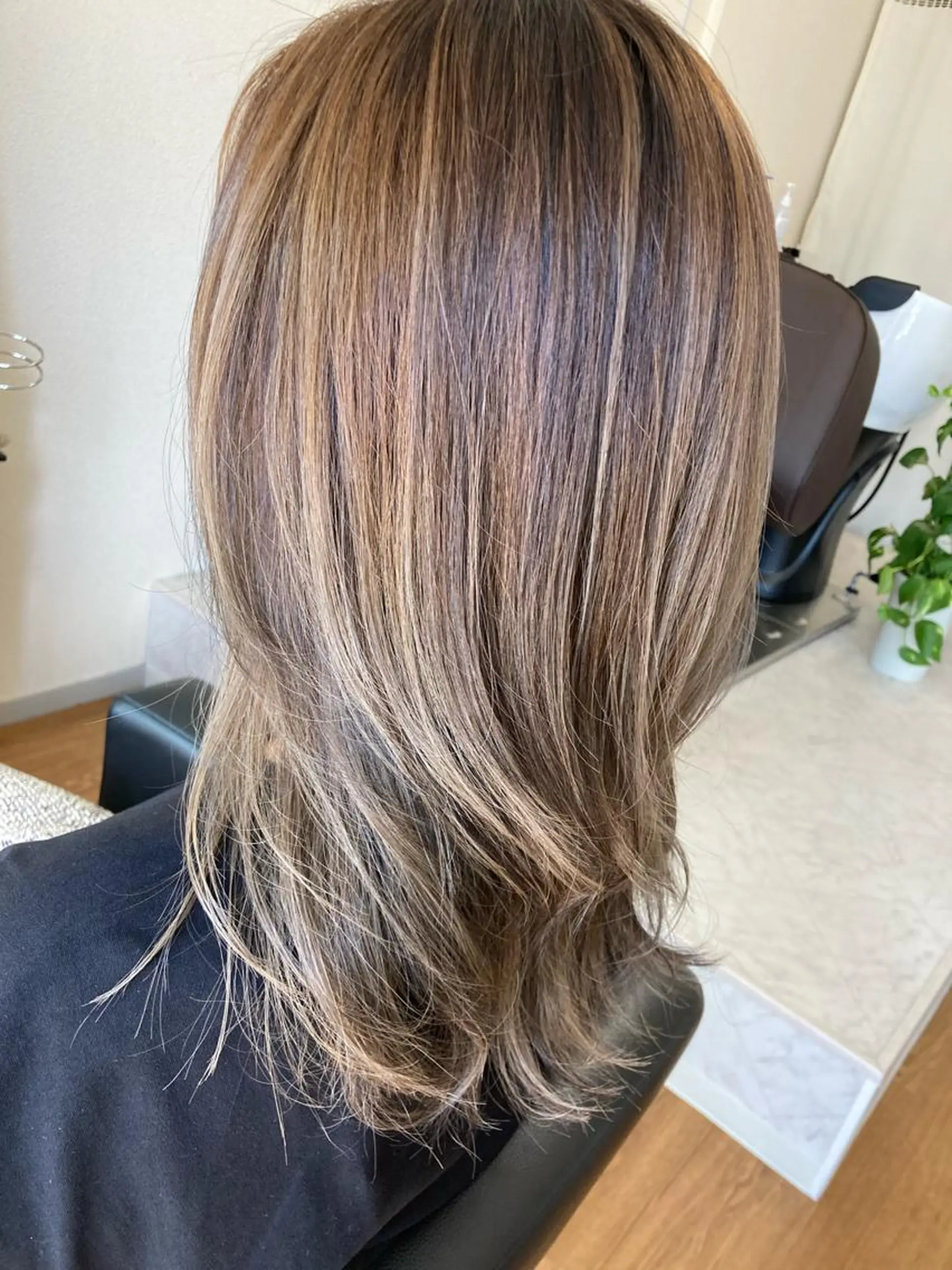 セミロング カラー hair&eye AMANDAのマツエク・マツパデザイン