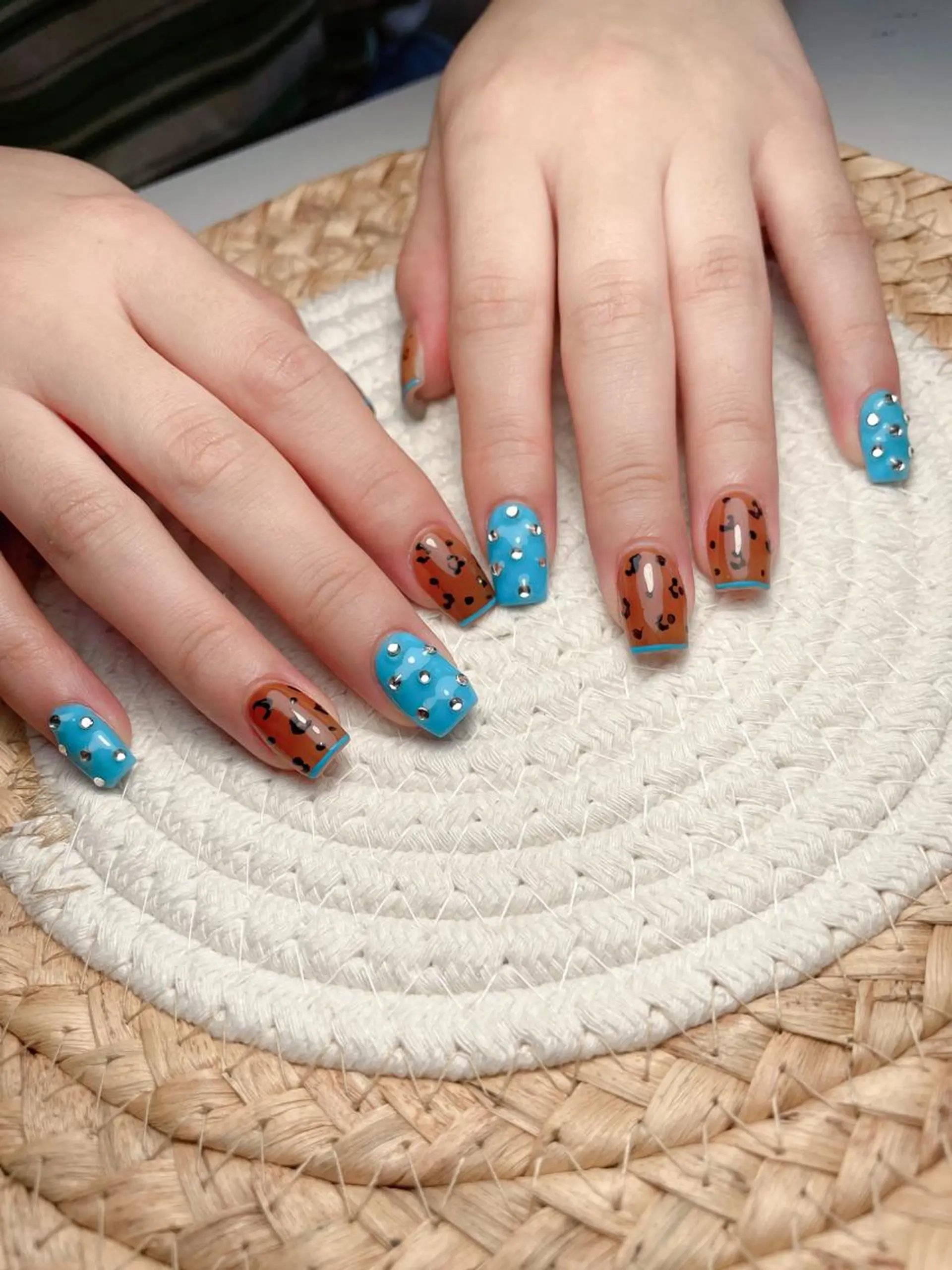 ネイル ハンドネイル M🌷nail 長さだし専門店のネイルデザイン