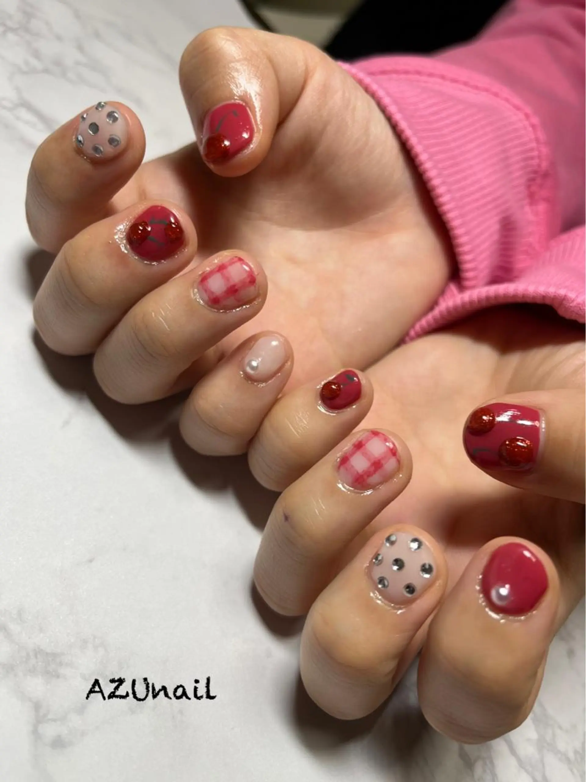 ネイル AZU nailのネイルデザイン