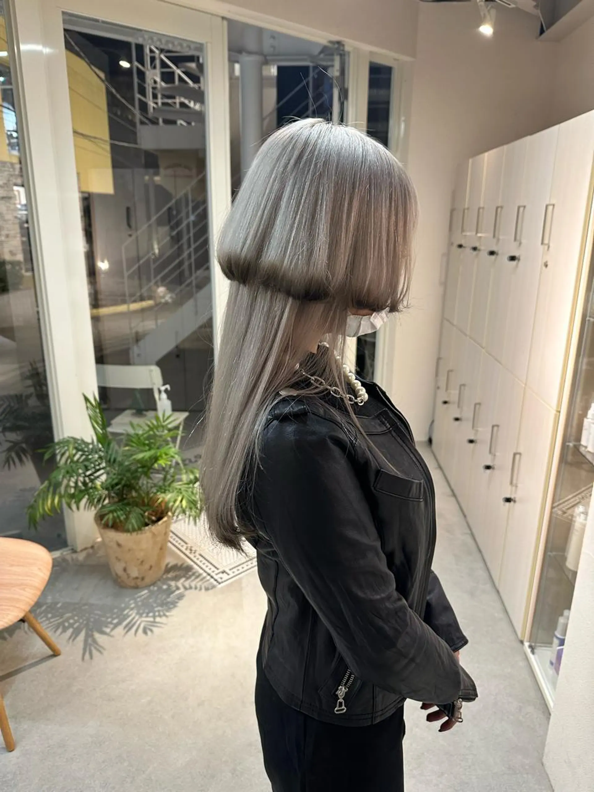 セミロング カラー ハイトーン×似合わせ 🌱中川慎之介のヘアスタイル