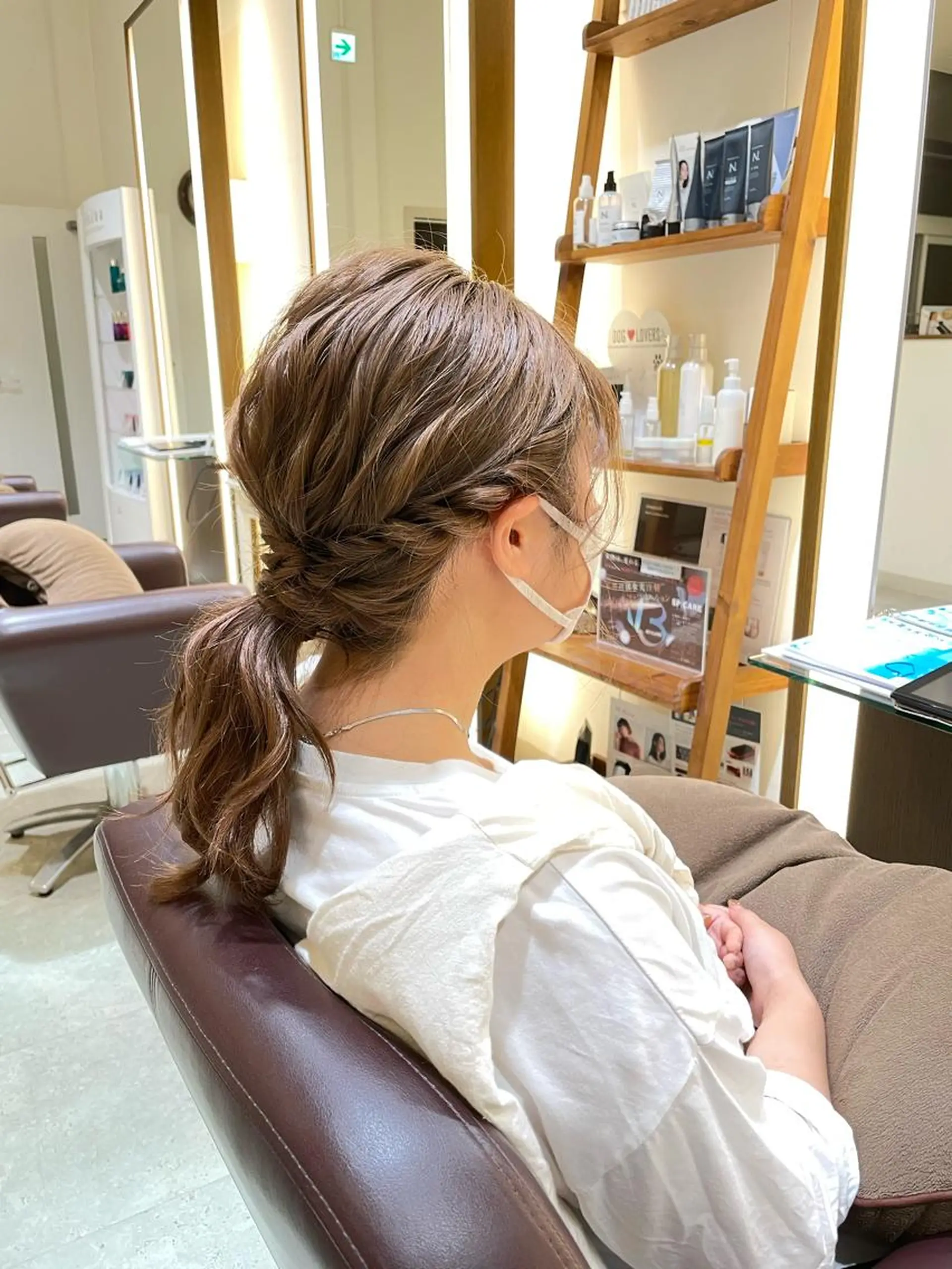 ミディアム ヘアアレンジ 新谷 玲日のヘアスタイル