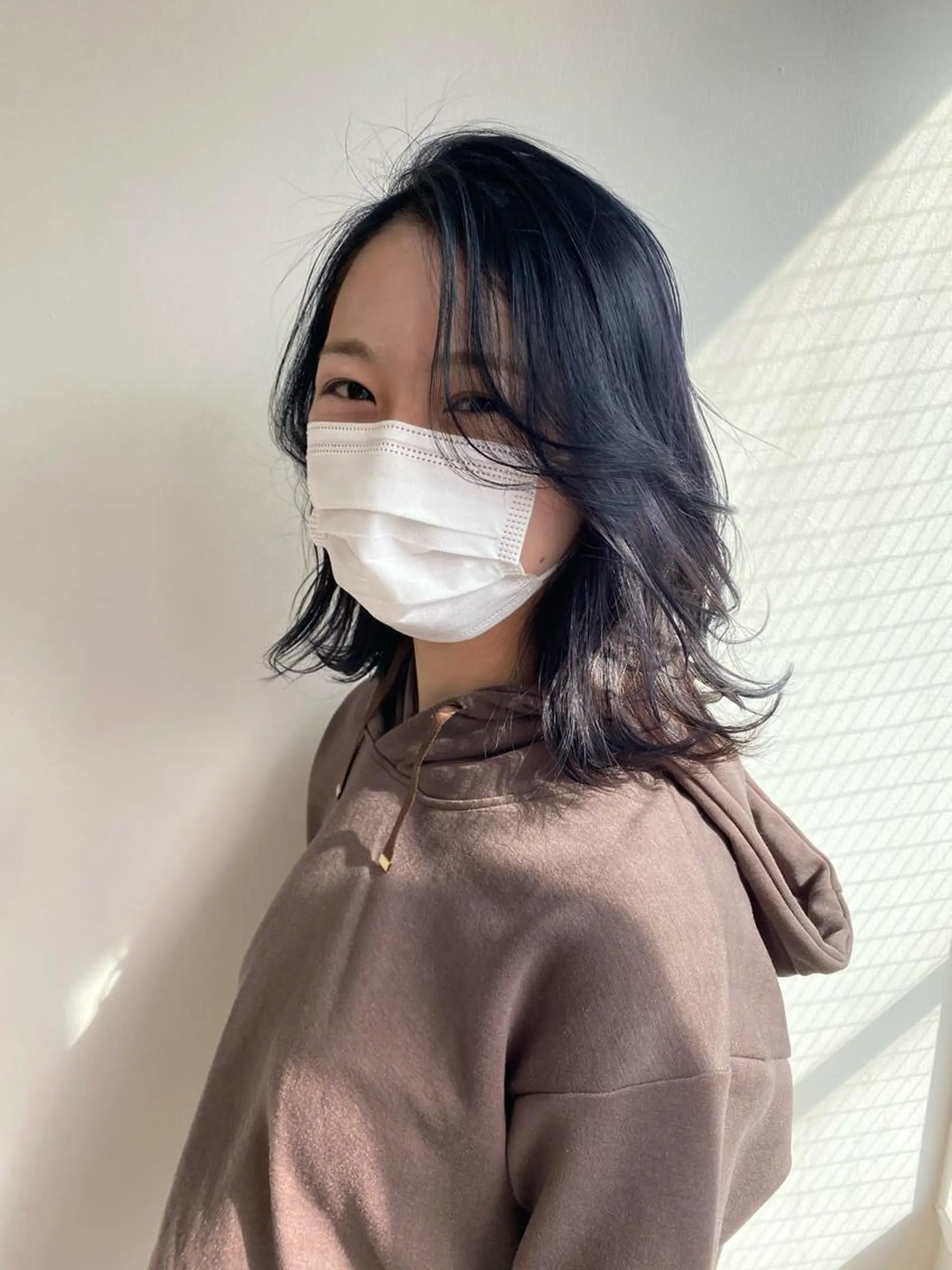 セミロング ハッシュカット /レイヤー/大阪中津のヘアスタイル