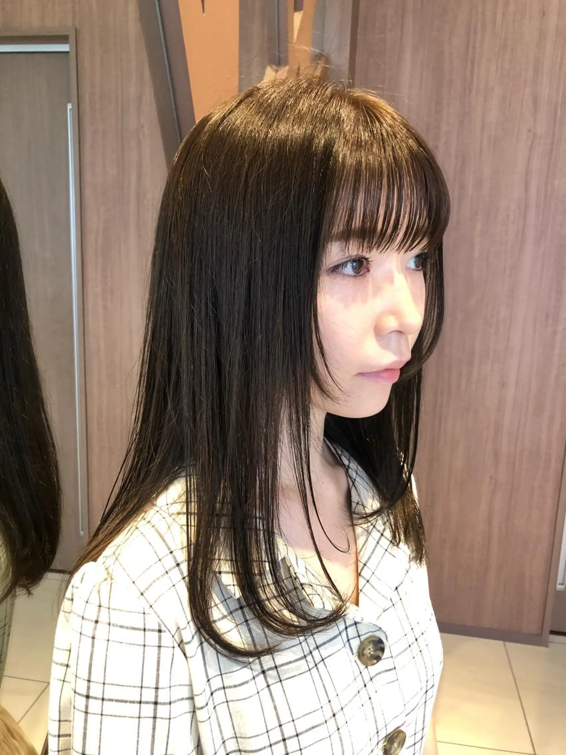 ミディアム カラー 似合わせカット unix 藤田 学のヘアスタイル
