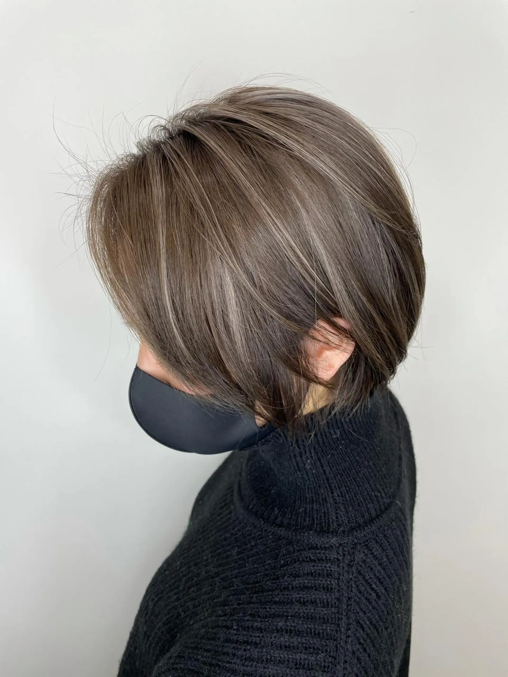 ショート 手島 カミラのヘアスタイル