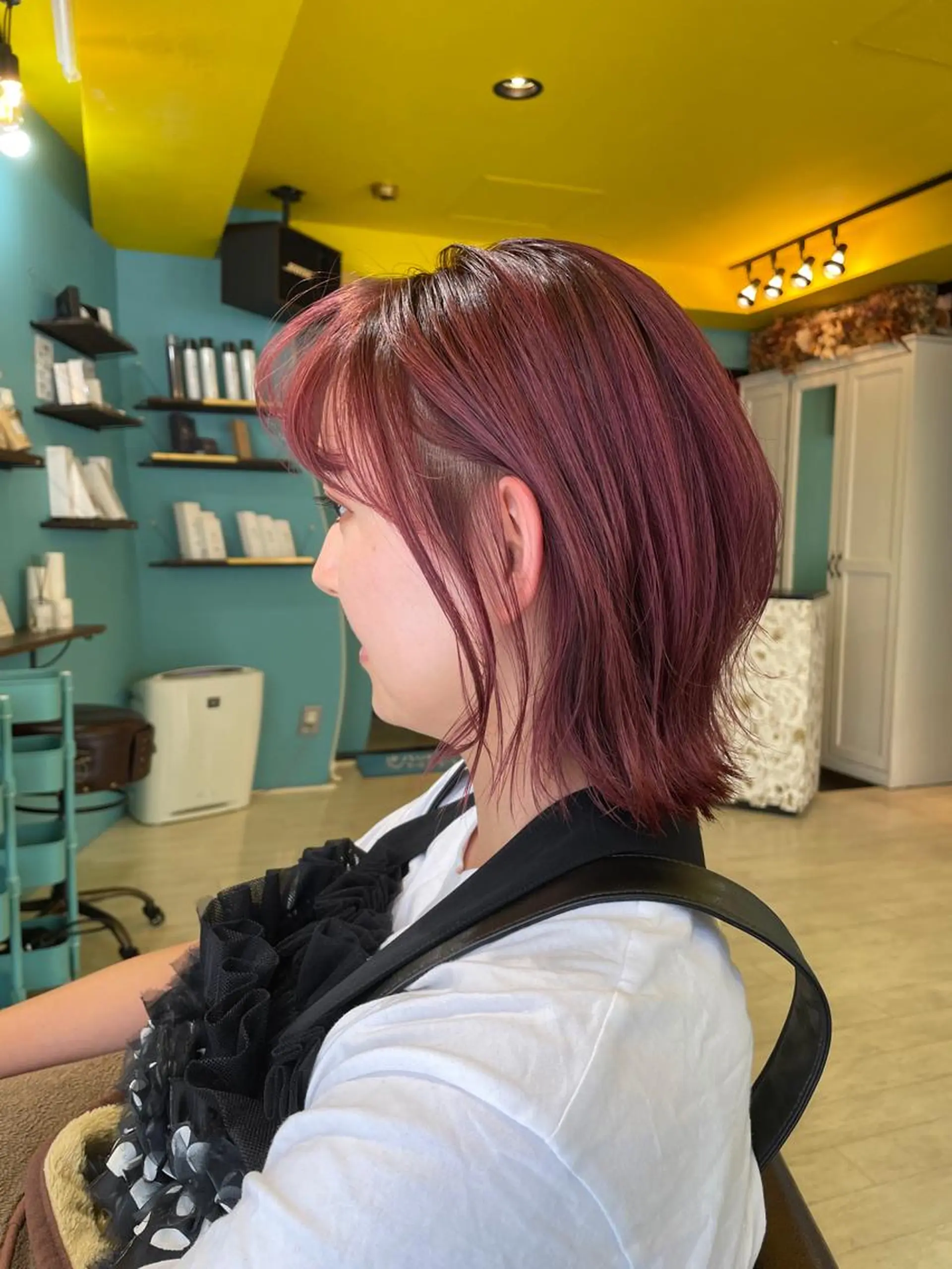 ミディアム ヘアカラー トリートメント 末石 智のヘアスタイル