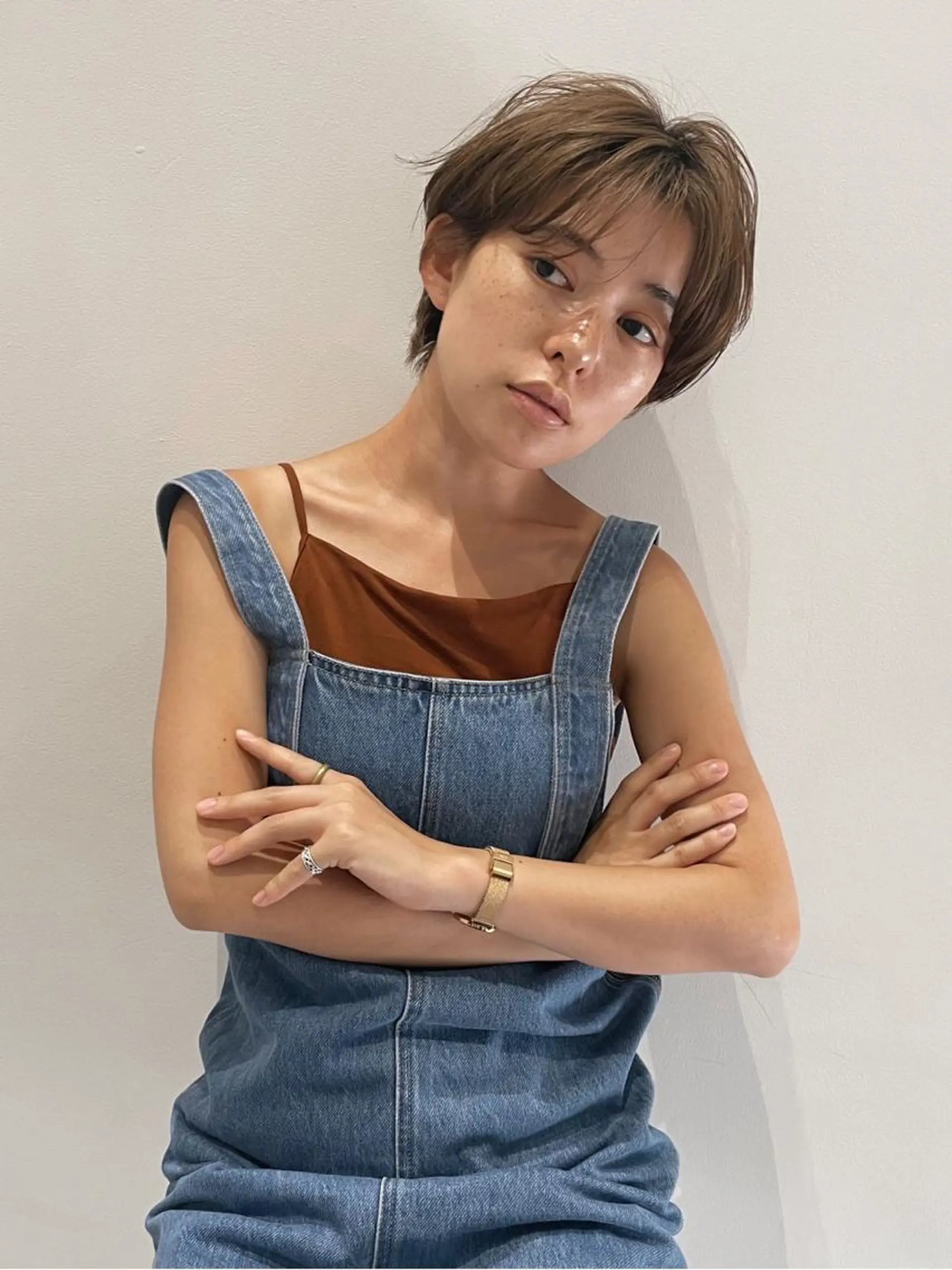 ショート カラー ベージュカラー ヘアカラー トリートメント 狩野 羅夢のヘアスタイル