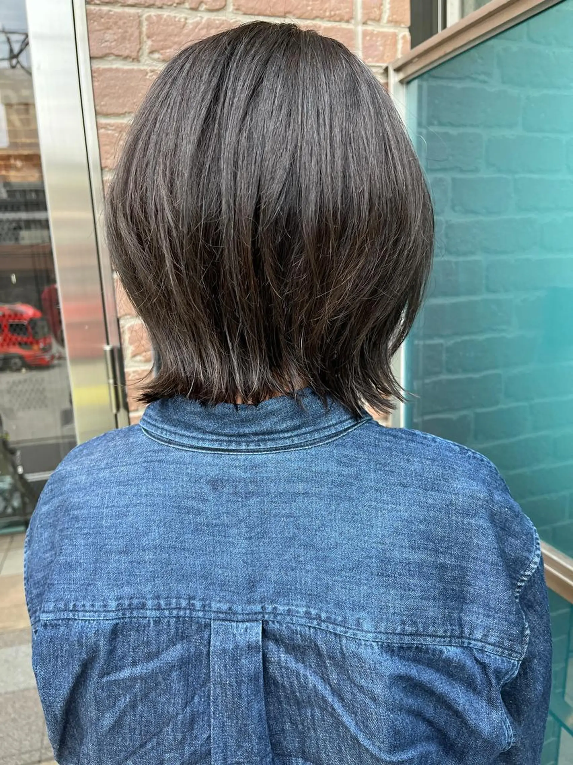 ミディアム カラー パーマ ヘアアレンジ メンズ キッズ ネイル マツエク・マツパ アイブロウ メンズブリーチ メンズハイライト メンズインナーカラー メンズ韓国風 ブリーチ ヘッドスパ 久木原 ゆりのヘアスタイル