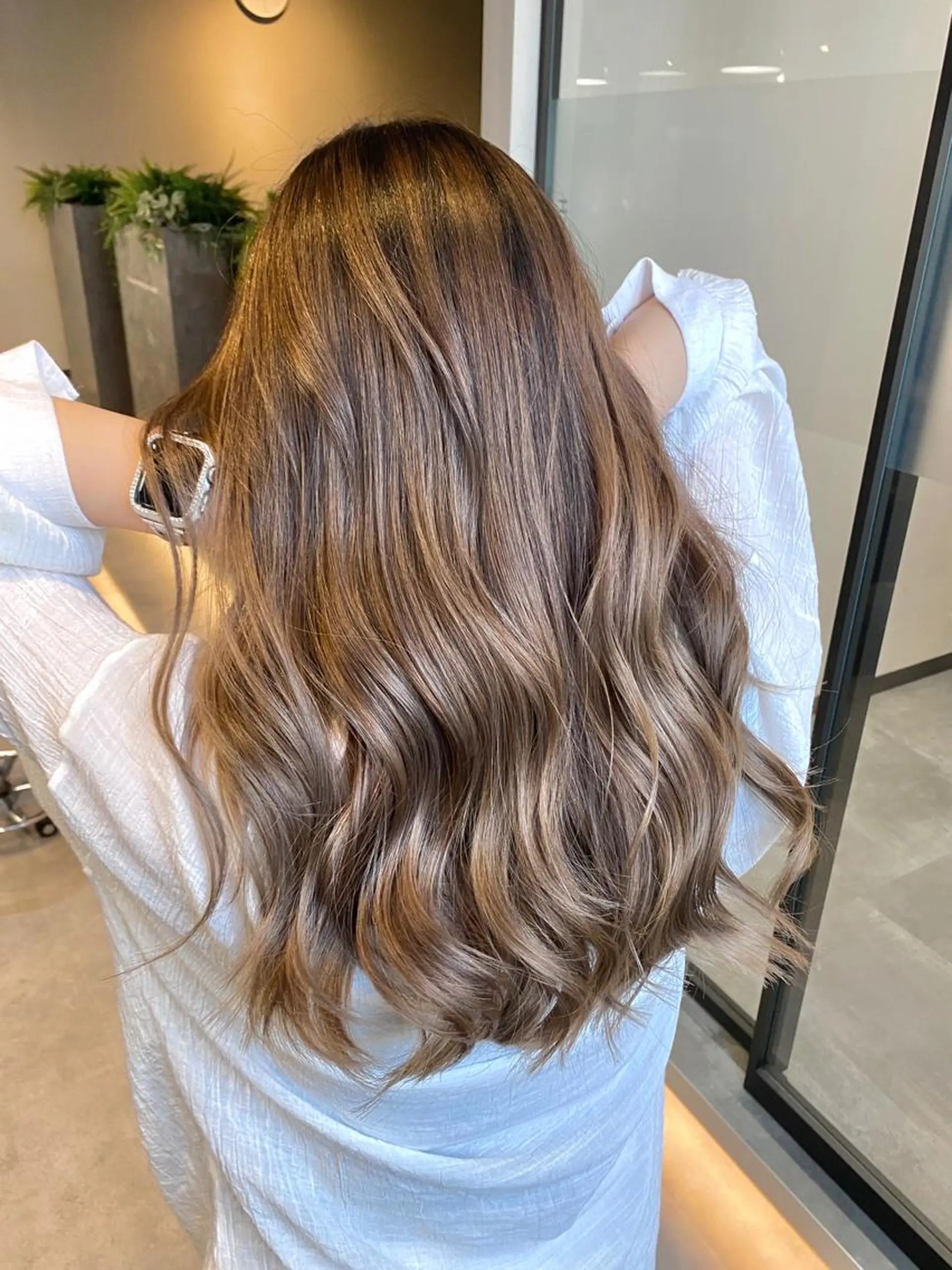 ロング カラー カット ヘアカラー トリートメント 🟡【美髪専門店】 ✨褒め髪/艶髪🟡のヘアスタイル