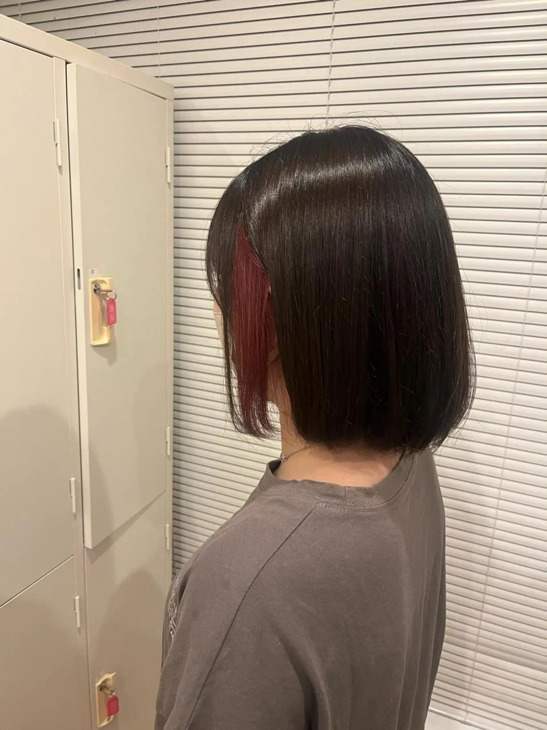 カラー 藤原 智恵のヘアスタイル