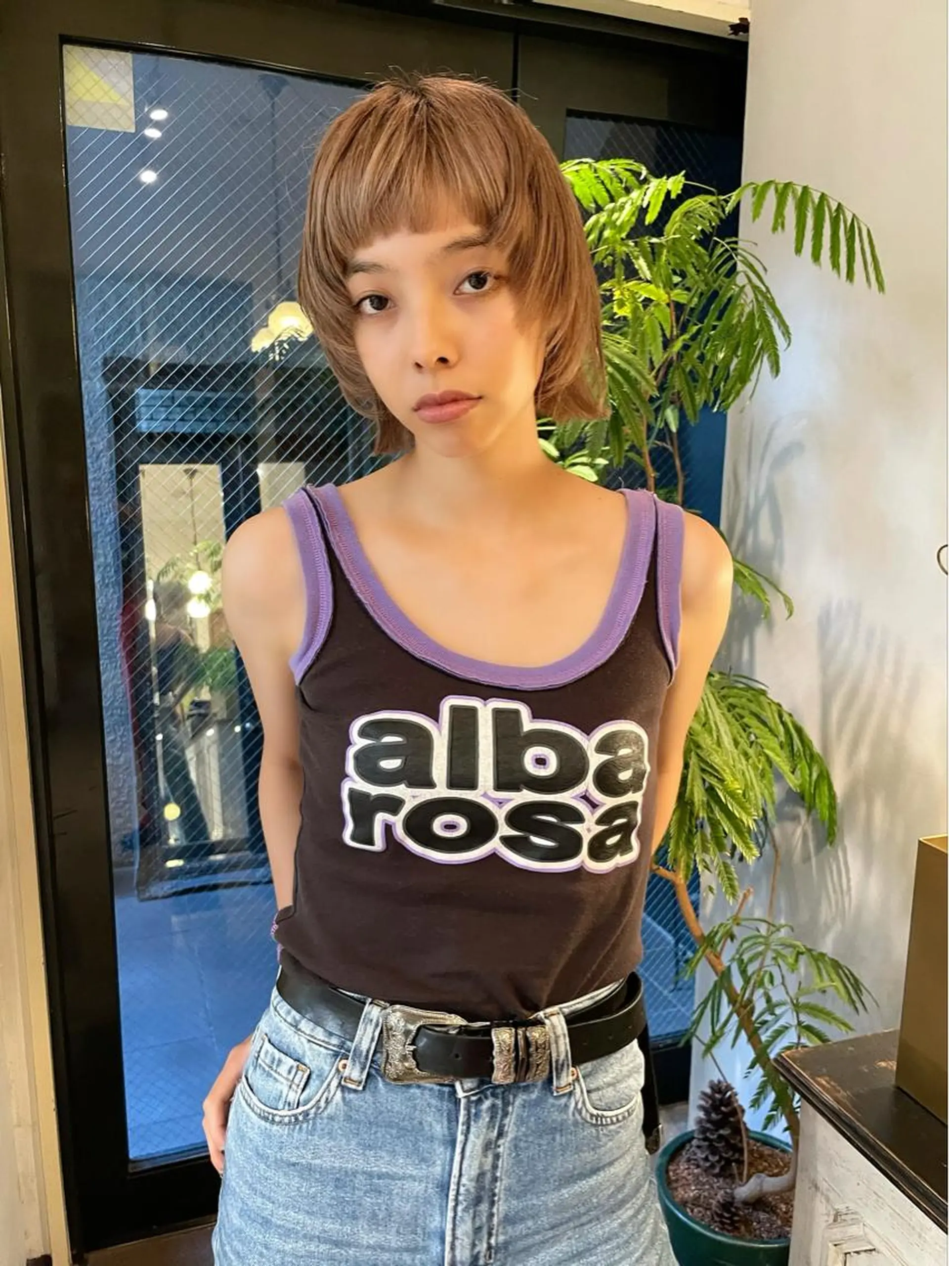 ショート カラー ブロンド カット ヘアカラー トリートメント ブリーチ🪡 ボブ🧶レイヤーのヘアスタイル