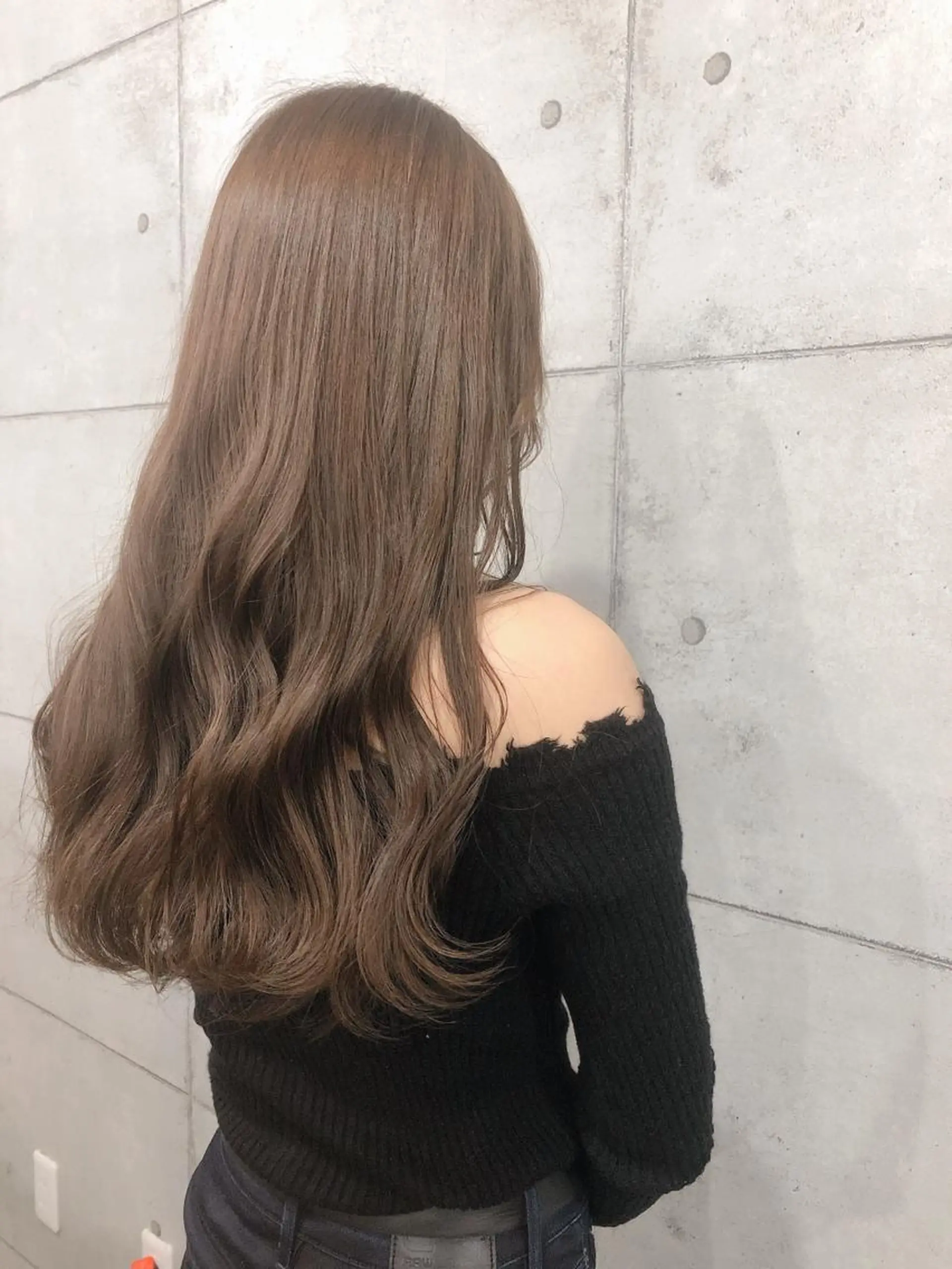 セミロング カラー パーマ ヘアアレンジ メンズ キッズ ネイル マツエク・マツパ 切りっぱなしボブ メンズバレイヤージュ メンズブリーチ メンズインナーカラー メンズ韓国風 カット ヘアカラー トリートメント 艶髪育成サロン 京橋　shinのヘアスタイル