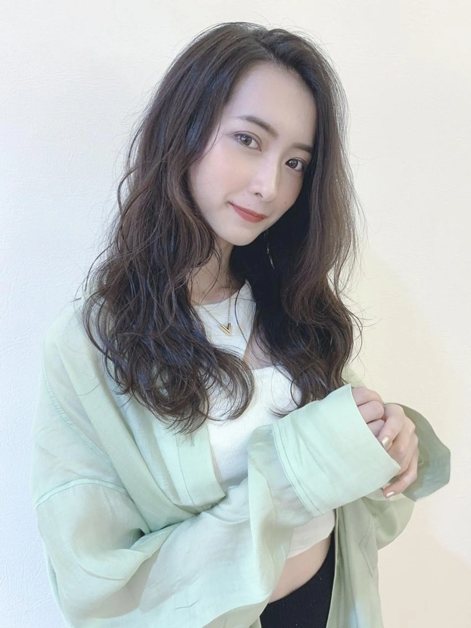 ロング カラー ブラウンカラー 透明感カラー グレージュ 髪質改善/ハイライト 小林秀樹のヘアスタイル